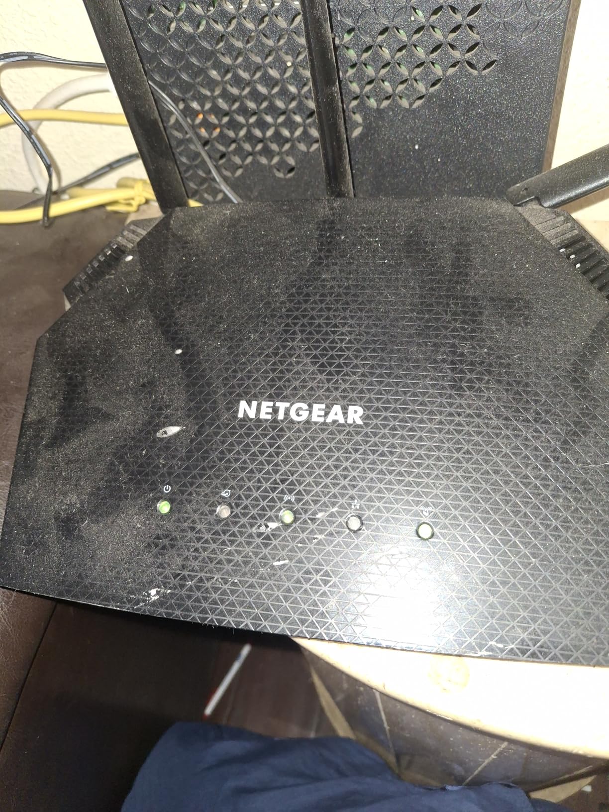 NETGEAR 4-Stream WiFi 6 Router (R6700AX) – Router Only, AX1800 Wireless Speed (Up to 1.8 Gbps), Covers up to 1,500 sq. ft., 20 Devices – Free Expert Help - Customer Photo 3