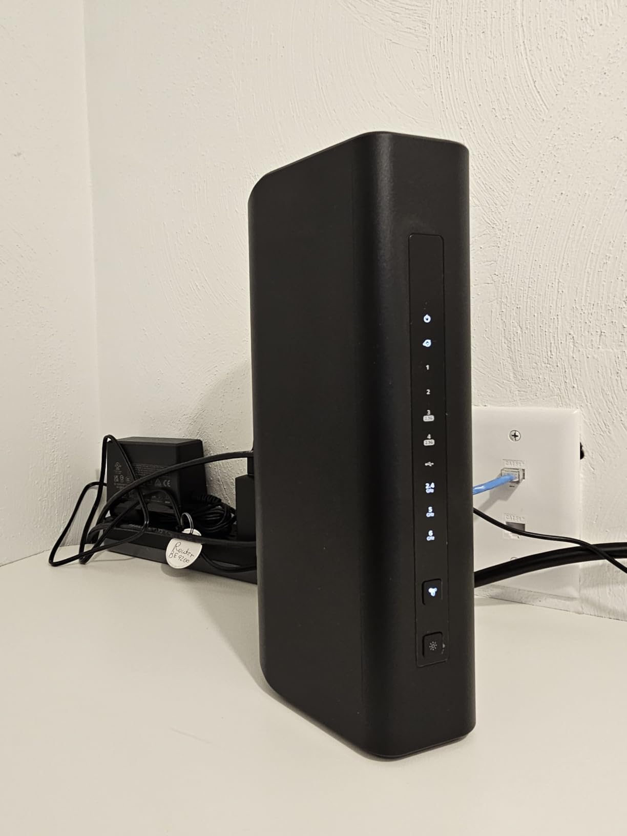 NETGEAR Nighthawk Dual-Band WiFi 7 Router (RS90) – Router Only, BE3600 Wireless Speed (up to 3.6 Gbps) - Covers up to 2,000 sq. ft., 50 Devices – 2.5 Gig Internet Port - Free Expert Help - Customer Photo 3