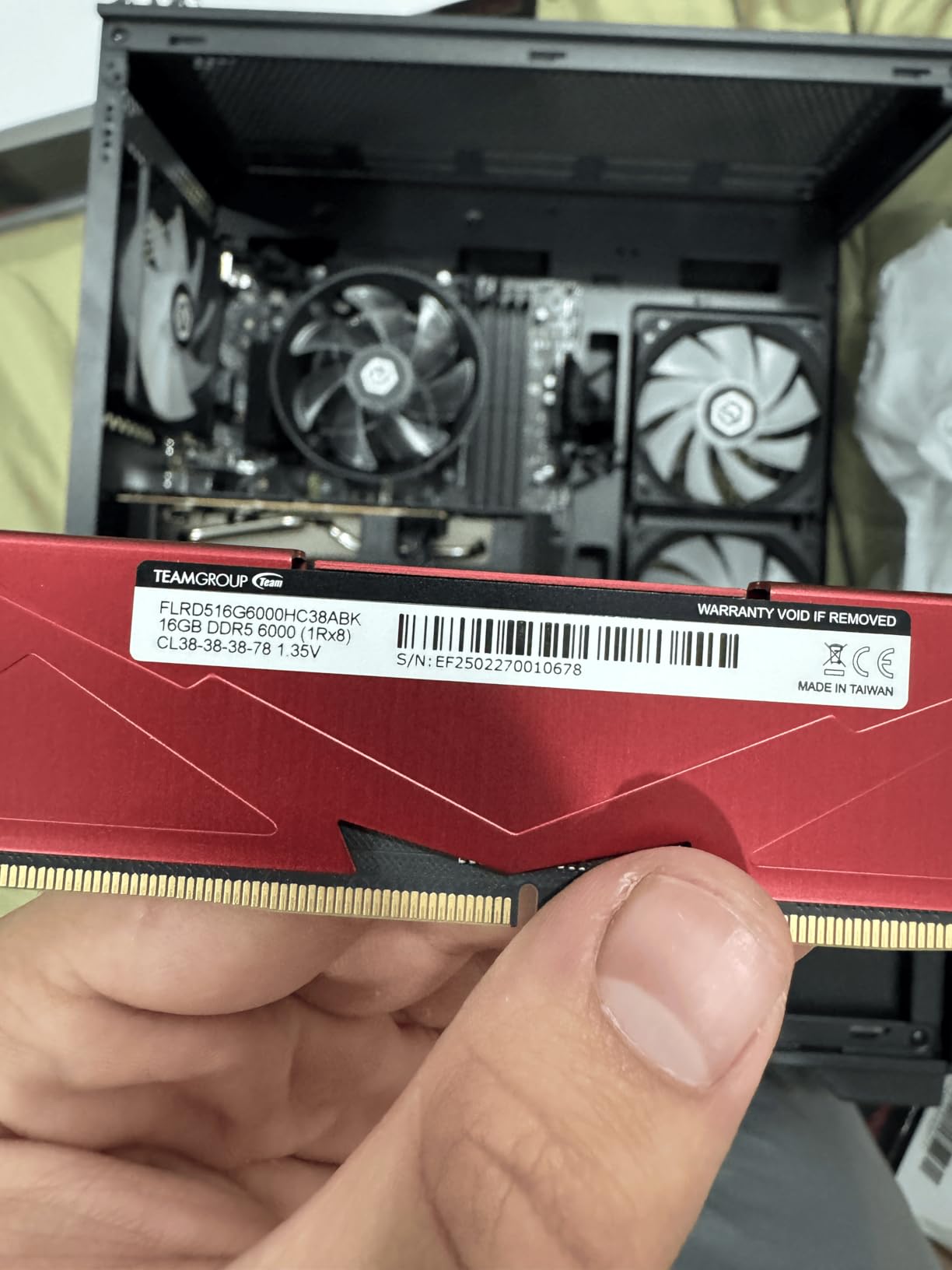 CyberPowerPC Gamer Xtreme VR Gaming PC, Intel Core i5-13400F 2.5GHz, GeForce RTX 5060 8GB, 16GB DDR5, 1TB PCIe 4.0 SSD, WiFi Ready & Windows 11 Home (GXiVR8060A40) - Customer Photo 2