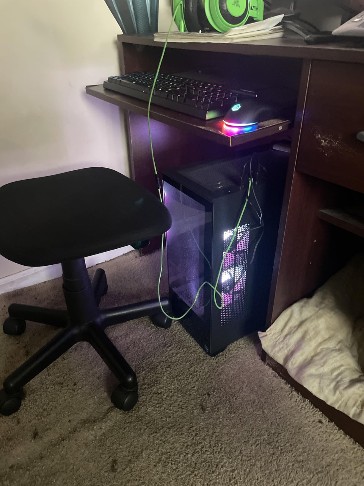 CyberPowerPC Gamer Xtreme VR Gaming PC, Intel Core i5-14400F 2.5GHz, GeForce RTX 5060 Ti 8GB, 16GB DDR5, 2TB PCIe 4.0 SSD, WiFi Ready & Windows 11 Home (GXiVR8060A34) - Customer Photo 1