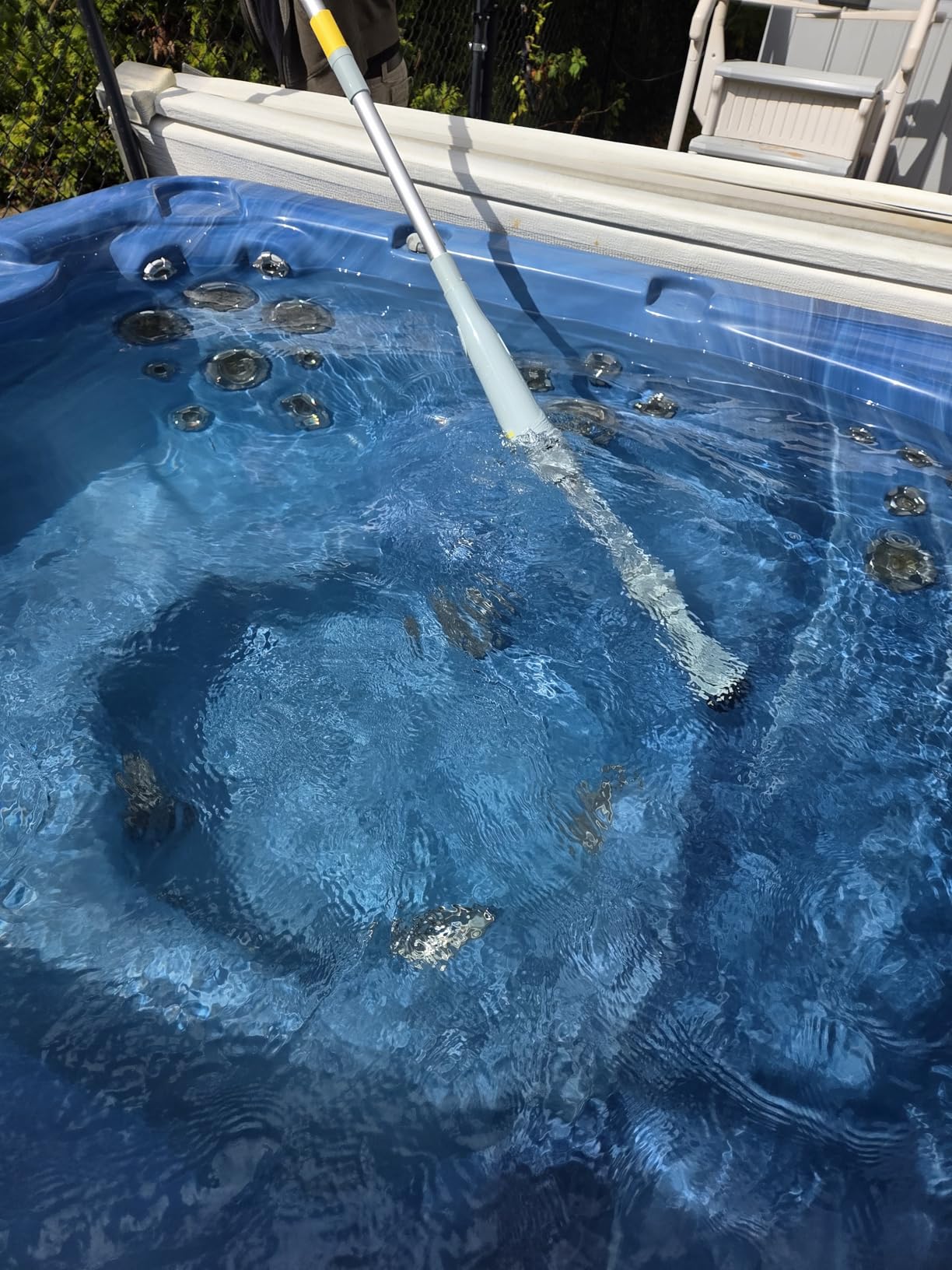 Lydsto S1 Lite Cordless Spa Hot Tub Vacuum Cleaner – 90-Min Runtime, Powerful 20W Brushless Motor, Includes 3 Aluminum Poles, Lightweight Handheld Pool Vacuum to Clean Small Debris Types, Silver - Customer Photo 1