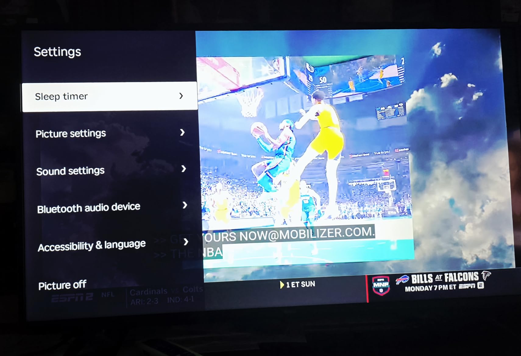 Roku Smart TV 2025 – 32-Inch Select Series, 1080p Full HD TV – Roku TV with Voice Remote – Flat Screen LED Television with Wi-Fi for Streaming Live Local News, Sports, Family Entertainment - Customer Photo 1