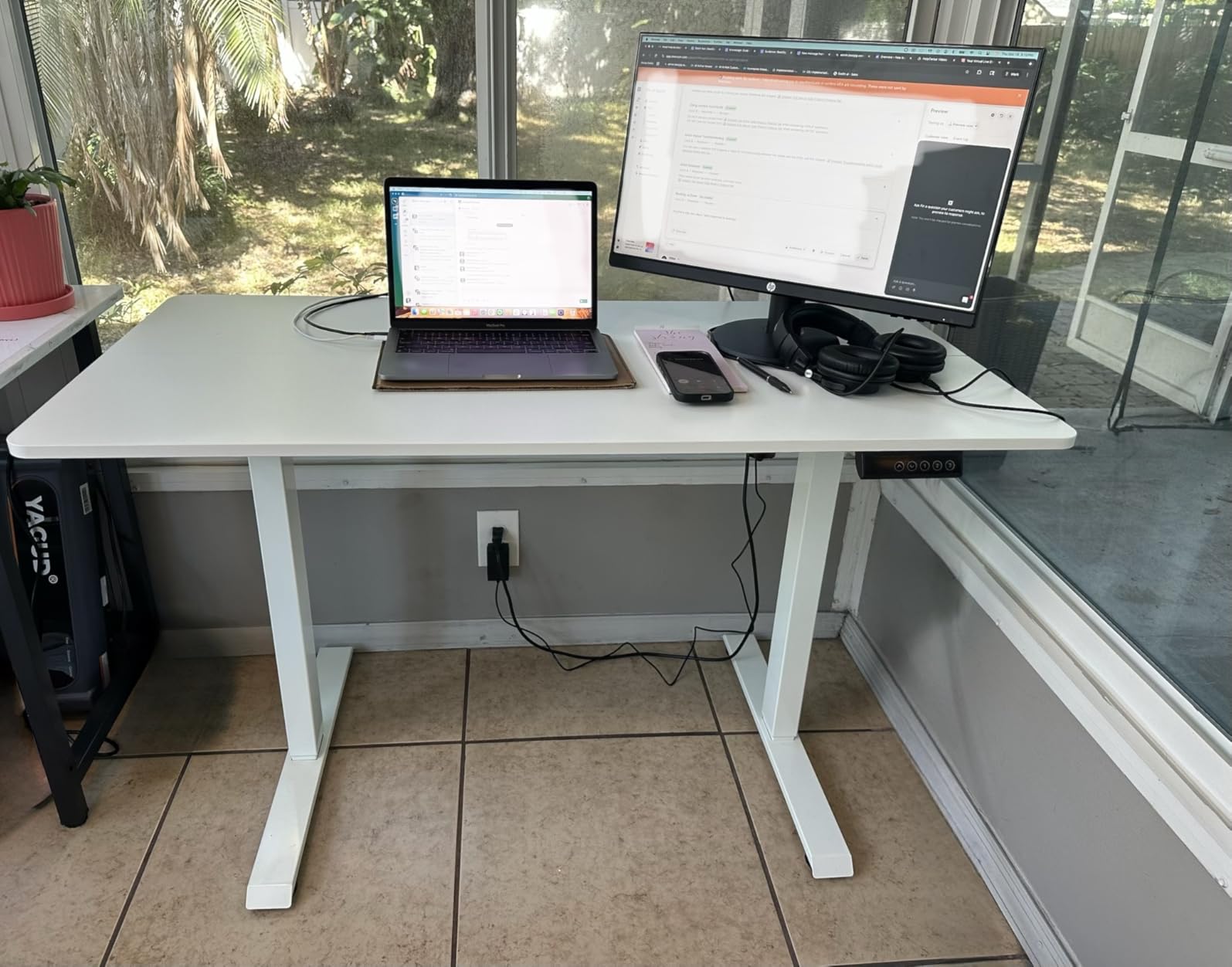 Veken 55 Inch Large Electric Standing Desk, Heights Adjustable,Sit to Stand Up, Work Home Office Computer Table for Study, Walking Pad, Writing, and Games, Wooden Desktop Desks, Black - Customer Photo 2