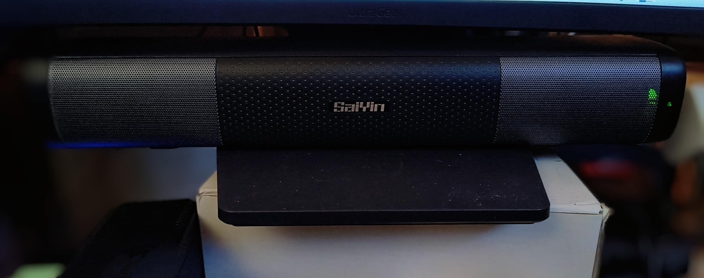 Saiyin 15.2 Inch Compact Sound Bar for Smart TV, 50W Soundbar for TV with Bluetooth5.3, Opt & AUX, Easy Setup & Wall Mountable, Perfect tv Sound bar for PC and Small Spaces Like Bedrooms - Customer Photo 5