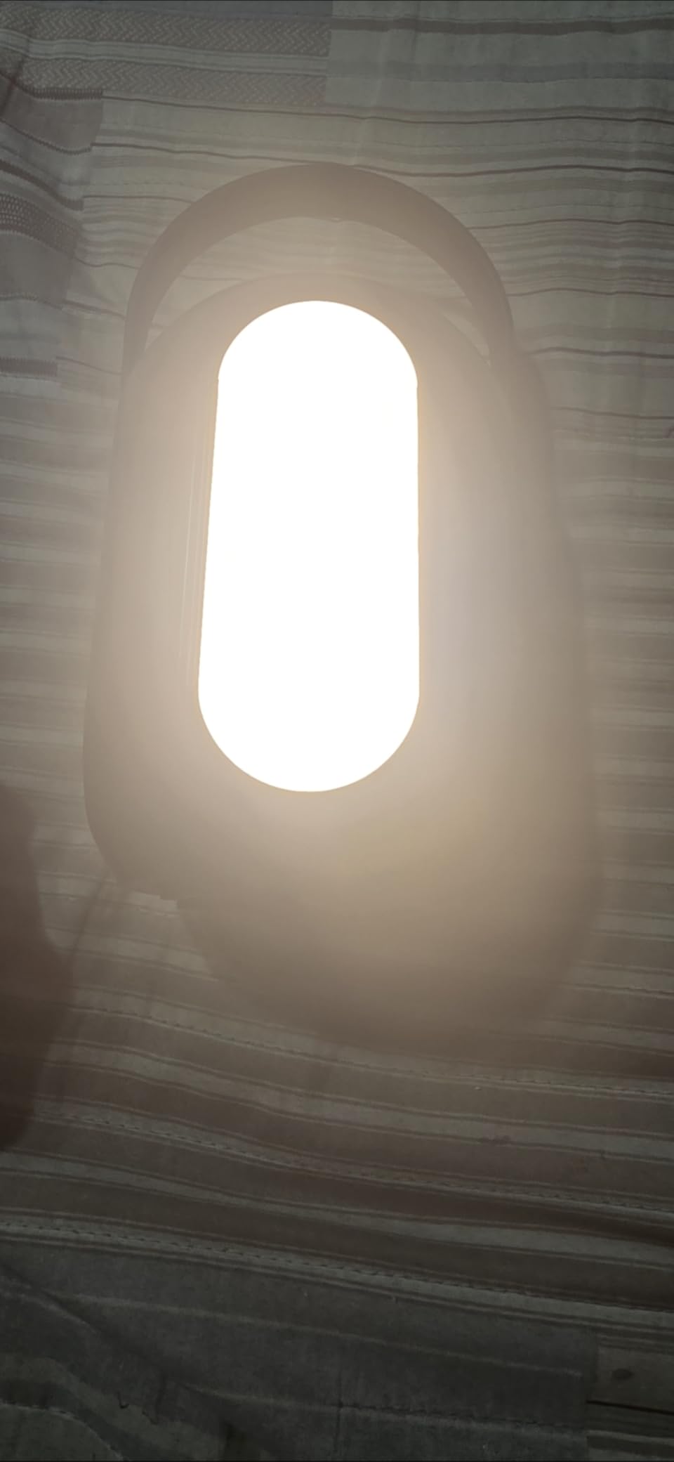 Minthouz Outdoor Wireless Power Bank, 54000mAh Portable Magnetic Power Station with up to 140W Output, Smart Digital Display, 2 USB-C&A, Lanterns for Camping, Traveling, and Emergencies - Customer Photo 2