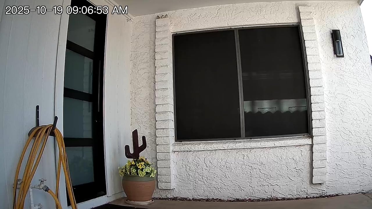 2025 Upgraded 2K Security Cameras Wireless Outdoor, Free Cloud Storage & Local SD Card Support, 1-6 Months Battery Life, Waterproof, 2-Way Talk, AI Motion Detection Spotlight Siren Alarm Camera - Customer Photo 1