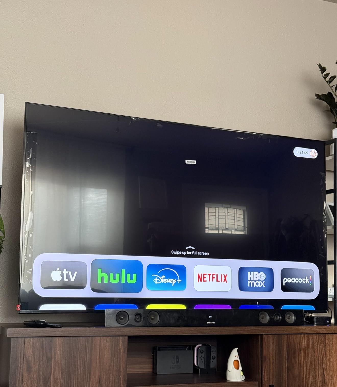 Samsung 75-Inch Class QLED Q7F Series Samsung Vision AI Smart TV (2025 Model, 75Q7F) Quantum HDR, Object Tracking Sound Lite, Q4 AI Gen1 Processor, 4K upscaling, Gaming Hub, Alexa Built-in - Customer Photo 2