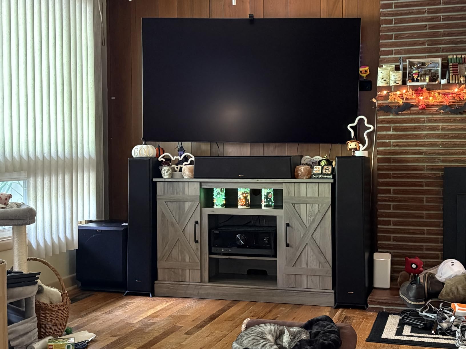 Samsung 65-Inch Class Neo QLED 4K QN90F Series, Vision AI, Mini LED Smart TV (2025 Model, 65QN90F) Neo Quantum HDR+, Object Tracking Sound+ w/Dolby Atmos, Glare Free, Gaming Hub, Alexa Built-in Customer Review Samsung 65-Inch Class Neo QLED 4K QN90F Series, Vision AI, Mini LED Smart TV (2025 Model, 65QN90F) Neo Quantum HDR+, Object Tracking Sound+ w/Dolby Atmos, Glare Free, Gaming Hub, Alexa Built-in - Customer Photo 2