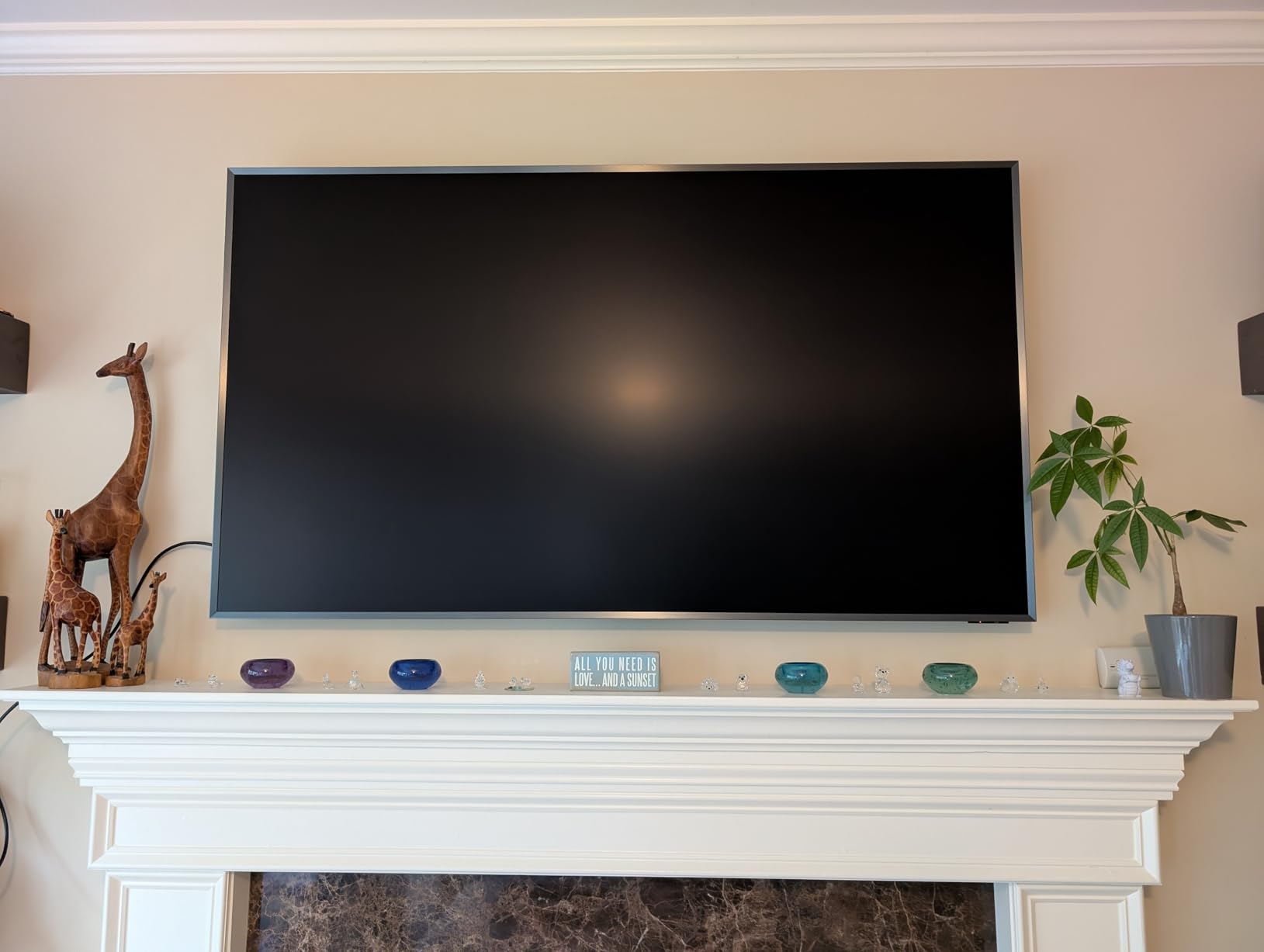 Samsung 75-Inch Class Neo QLED 8K QN900F Series, Vision AI, Mini LED Smart TV (2025 Model, 75QN900F) Neo Quantum HDR 8K Pro, Object Tracking Sound + w/Dolby Atmos, Glare Free, Alexa Built-in Customer Review Samsung 75-Inch Class Neo QLED 8K QN900F Series, Vision AI, Mini LED Smart TV (2025 Model, 75QN900F) Neo Quantum HDR 8K Pro, Object Tracking Sound + w/Dolby Atmos, Glare Free, Alexa Built-in - Customer Photo 2