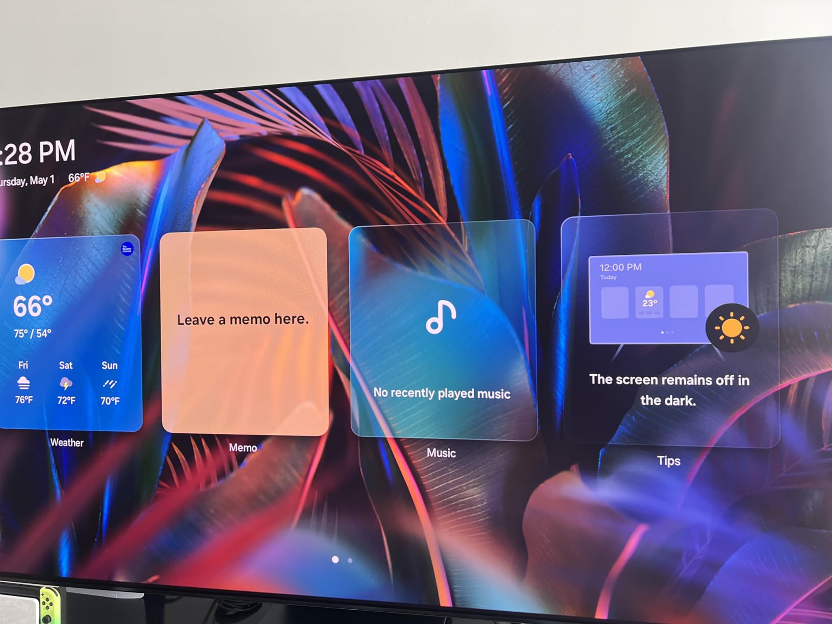 SAMSUNG 55-Inch Class OLED S95F 4K Glare Free Smart TV (2025 Model) NQ4 AI Gen3 Processor, OLED HDR Pro, Motion Xcelerator 164Hz, Dolby Atmos, Samsung Vision AI, Alexa Built-in Customer Review SAMSUNG 55-Inch Class OLED S95F 4K Glare Free Smart TV (2025 Model) NQ4 AI Gen3 Processor, OLED HDR Pro, Motion Xcelerator 164Hz, Dolby Atmos, Samsung Vision AI, Alexa Built-in - Customer Photo 3