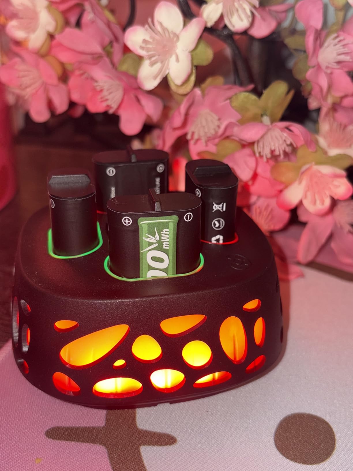 Rechargeable Battery Pack for Xbox with Charger, 4x5800mWh Fast Charging Rechargeable Battery Packs for Xbox Controller Batteries for XboxOne Series X|S,One S/X/Elite Controller Customer Review Rechargeable Battery Pack for Xbox with Charger, 4x5800mWh Fast Charging Rechargeable Battery Packs for Xbox Controller Batteries for XboxOne Series X|S,One S/X/Elite Controller - Customer Photo 3