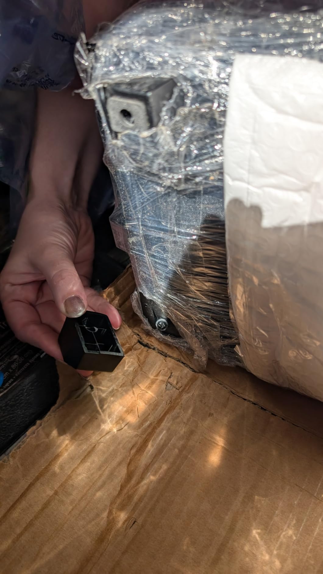 Corsair Vengeance i7500 Gaming PC – Liquid Cooled Intel Core i9-14900KF CPU – NVIDIA GeForce RTX 5080 GPU – 32GB Vengeance RGB DDR5 Memory – 2TB M.2 SSD – Black Customer Review Corsair Vengeance i7500 Gaming PC – Liquid Cooled Intel Core i9-14900KF CPU – NVIDIA GeForce RTX 5080 GPU – 32GB Vengeance RGB DDR5 Memory – 2TB M.2 SSD – Black - Customer Photo 2