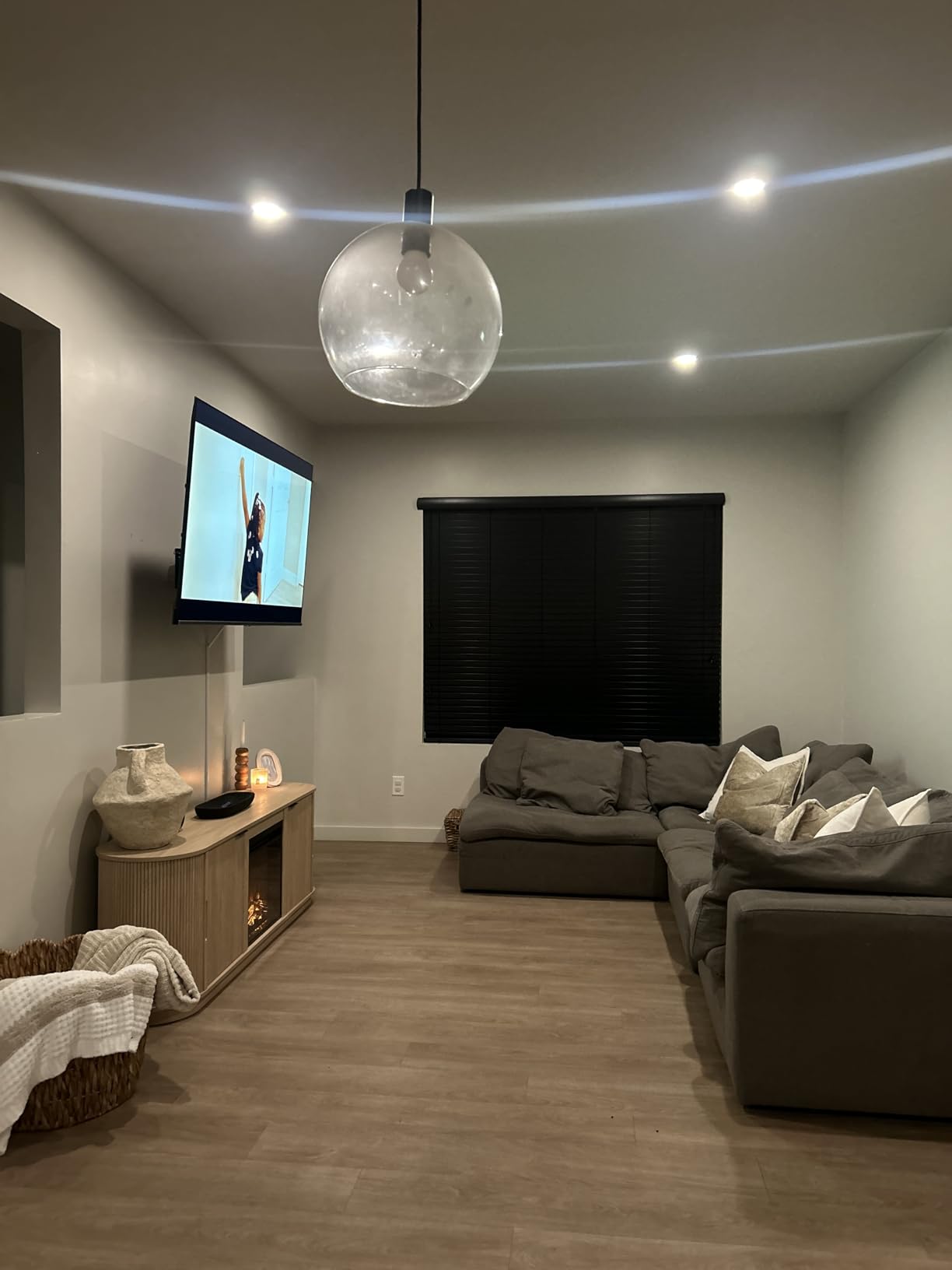 Walker Edison Chloe Reeded TV Stand with Fireplace Insert, 75 Inch, 70 Inch, Coastal Oak Customer Review Walker Edison Chloe Reeded TV Stand with Fireplace Insert, 75 Inch, 70 Inch, Coastal Oak - Customer Photo 3