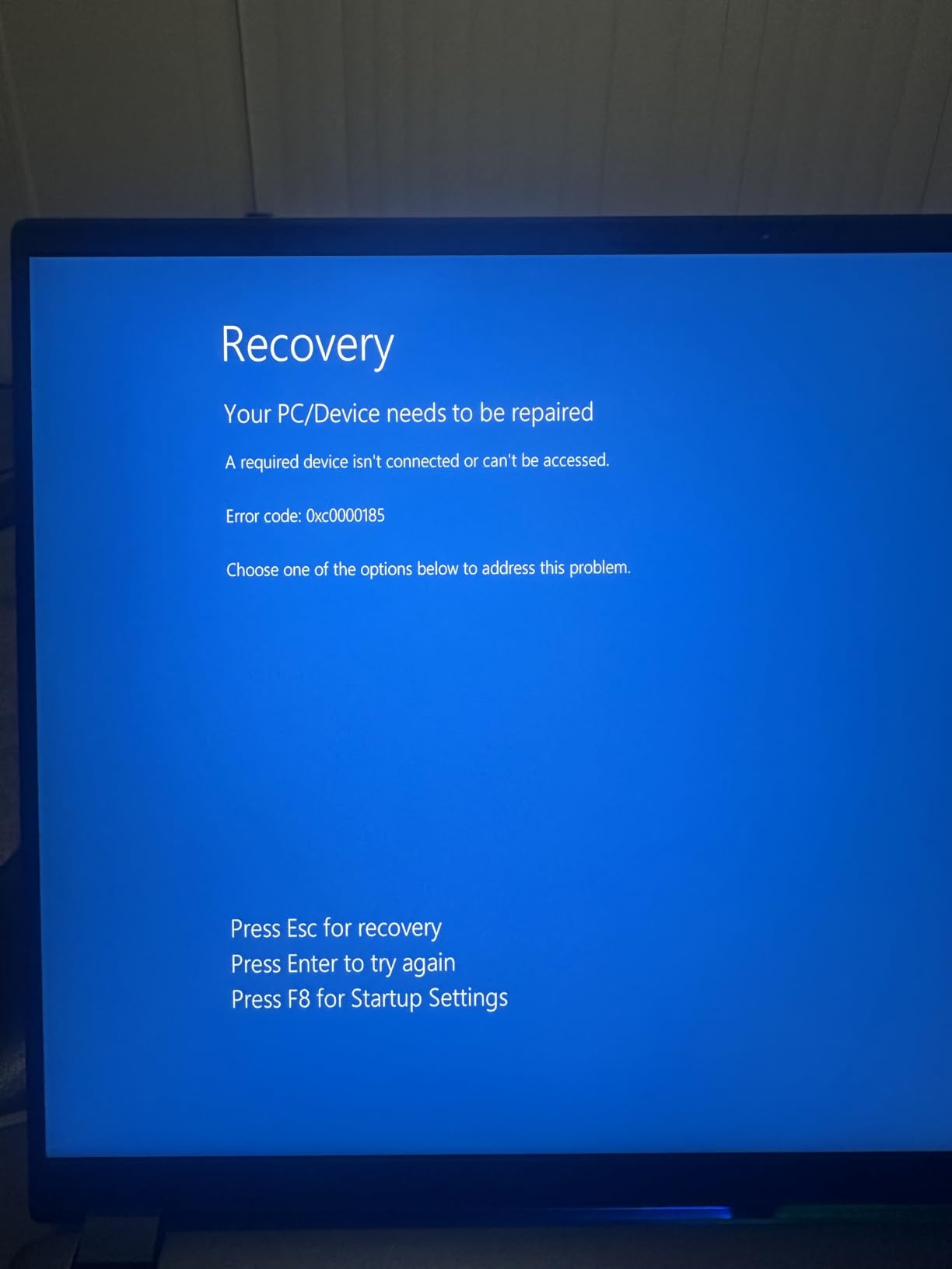 GIGABYTE - AORUS Master 16 Gaming Laptop - 240Hz 2560x1600 OLED - NVIDIA GeForce RTX 5080 - Intel Core Ultra 9 275HX - 1TB SSD with 32GB DDR5 RAM - Windows 11 Home - Customer Photo 3