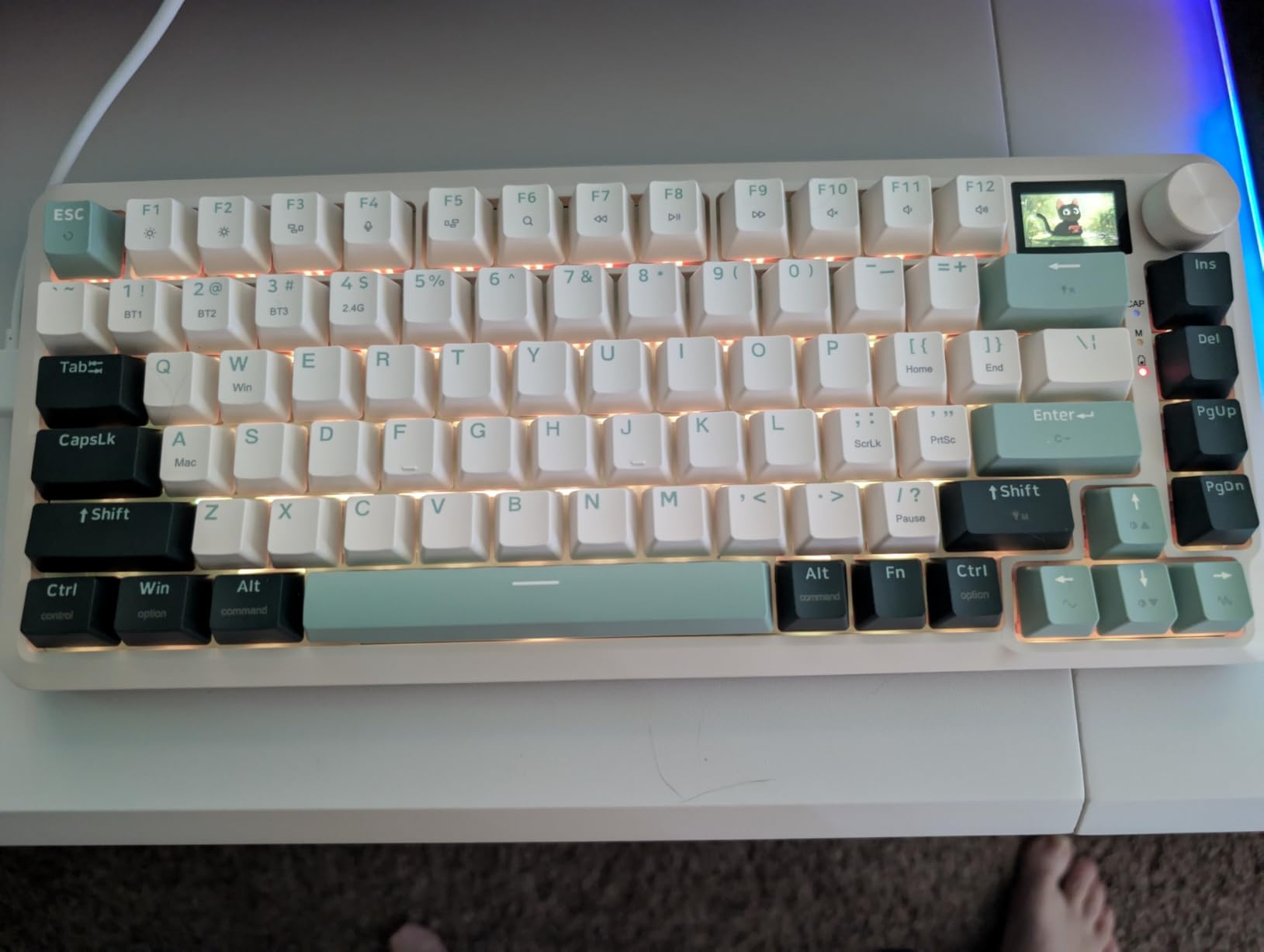 Redragon Wireless Mechanical Gaming Keyboard - Gasket-Mounted RGB Backlit, Custom Keys, 3-Mode(Bluetooth/2.4G/USB), Hot-Swap Pre-Lubed Switches, Screen & Control Knob - Cyber Mecha Style, Plasma Arc Customer Review Redragon Wireless Mechanical Gaming Keyboard - Gasket-Mounted RGB Backlit, Custom Keys, 3-Mode(Bluetooth/2.4G/USB), Hot-Swap Pre-Lubed Switches, Screen & Control Knob - Cyber Mecha Style, Plasma Arc - Customer Photo 1