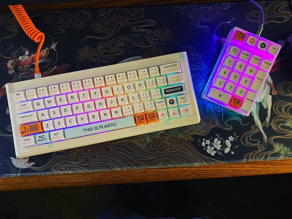 MOTOSPEED K27 One-Handed Mechanical Mini Gaming Keypad 27 Keys, 9 LED Backlit USB Wired Mechanical Gaming Keyboard for Pro Keyboard Computer/PC/Desktop/Laptop/Mac Customer Review MOTOSPEED K27 One-Handed Mechanical Mini Gaming Keypad 27 Keys, 9 LED Backlit USB Wired Mechanical Gaming Keyboard for Pro Keyboard Computer/PC/Desktop/Laptop/Mac - Customer Photo 2