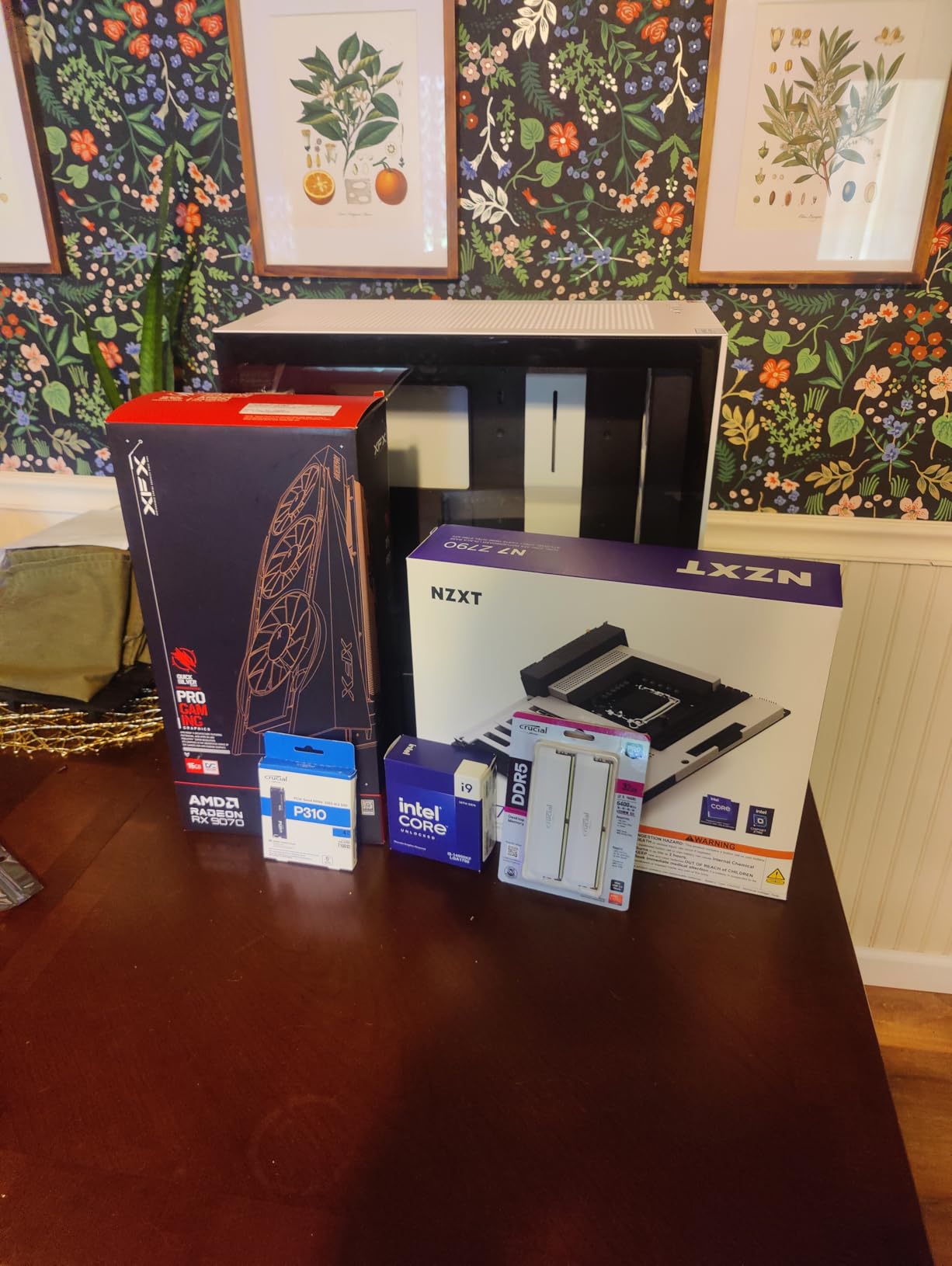 NZXT N9 Z890 - Intel Z890 LGA 1851 ATX Gaming Motherboard for Core Ultra (Series 2) - 20+1+1, DDR5, 5X M.2, PCIe 5.0, Wi-Fi 7, 5GbE, Thunderbolt 4 - RGB, Full-Metal Cover - Black - Customer Photo 2