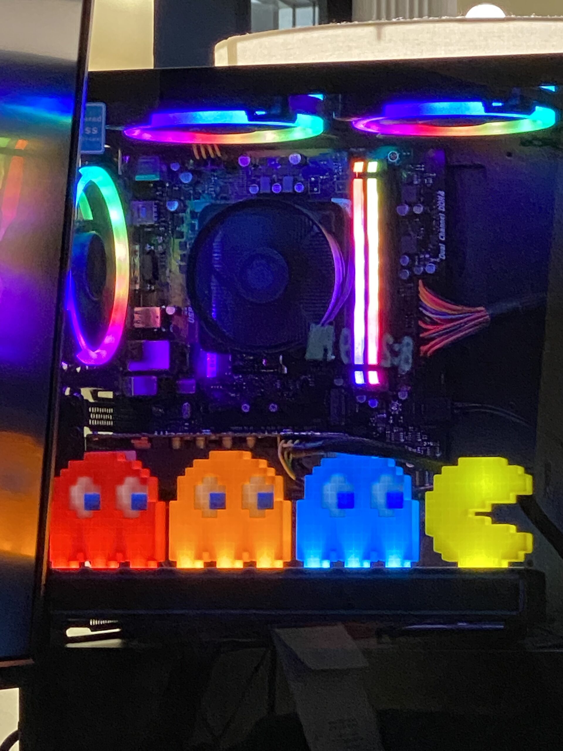 Skytech Gaming Rampage Desktop PC, Ryzen 7 9700X 3.8 GHz (5.5GHz), AMD RX 9070XT 16GB, 2TB Gen4 NVMe SSD, 32GB DDR5 RAM 6000 RGB, 850W Gold ATX 3 PSU, 360mm ARGB AIO, Wi-Fi, Win 11 Customer Review Skytech Gaming Rampage Desktop PC, Ryzen 7 9700X 3.8 GHz (5.5GHz), AMD RX 9070XT 16GB, 2TB Gen4 NVMe SSD, 32GB DDR5 RAM 6000 RGB, 850W Gold ATX 3 PSU, 360mm ARGB AIO, Wi-Fi, Win 11 - Customer Photo 1