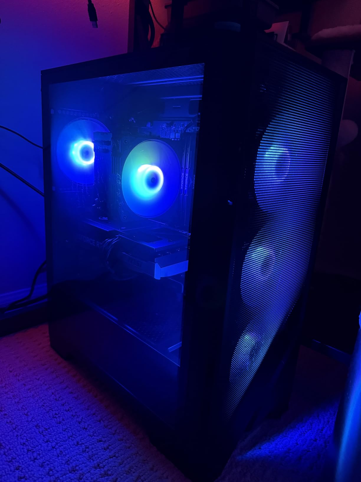 MSI Codex Z2 Gaming Desktop: AMD R7-8700F, GeForce RTX 5070, 32GB DDR5, 2TB m.2 NVMe SSD, USB Type-C, VR-Ready, Windows 11 Home : A8NVP-436US - Customer Photo 1