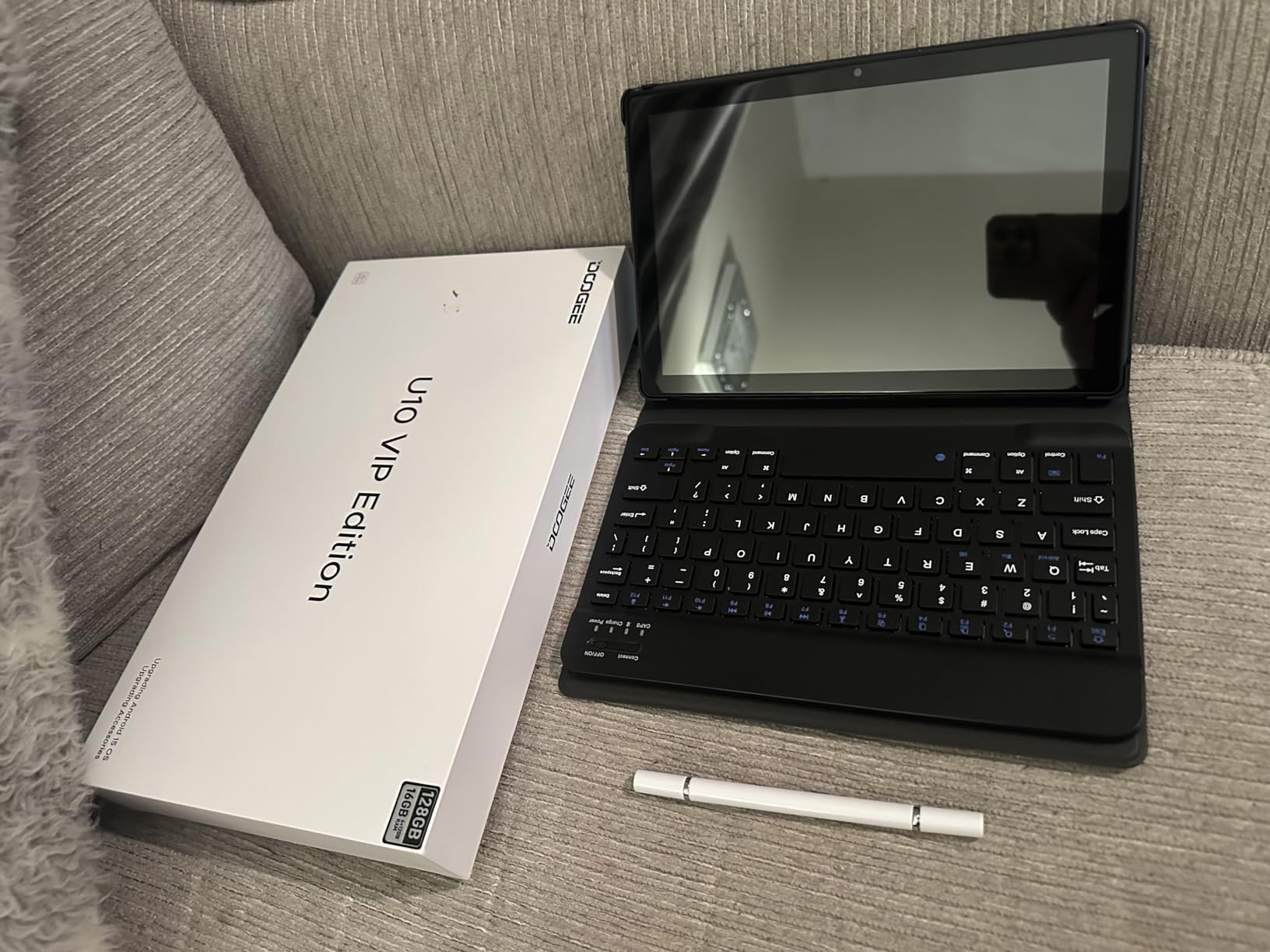 DOOGEE U10 10 inch Tablet with Keyboard, Android 15 Tablet 16GB+128GB/2TB Expand, 2.0GHz Quad Core Gaming Tablets,5060mAh,1280x800 IPS HD Touchscreen,WiFi 6,Dual Camera,BT5.0,Widevine L1,Purple - Customer Photo 3