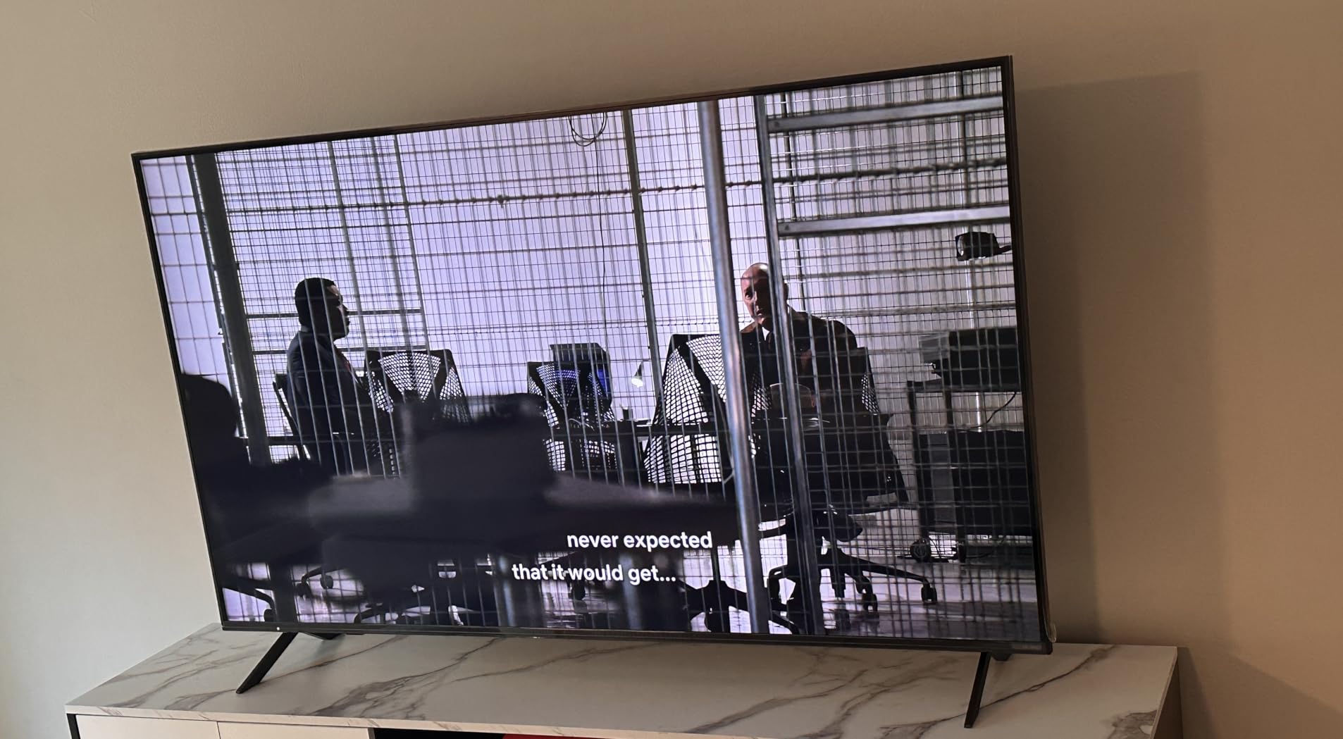 LG 75-Inch Class QNED AI 4K QNED82A Series Smart TV w/AI Sound, HDR10, 4K Super Upscaling, Filmmaker Mode, Wow Orchestra, Alexa Built-in (75QNED82AUA, 2025) Customer Review LG 75-Inch Class QNED AI 4K QNED82A Series Smart TV w/AI Sound, HDR10, 4K Super Upscaling, Filmmaker Mode, Wow Orchestra, Alexa Built-in (75QNED82AUA, 2025) - Customer Photo 2