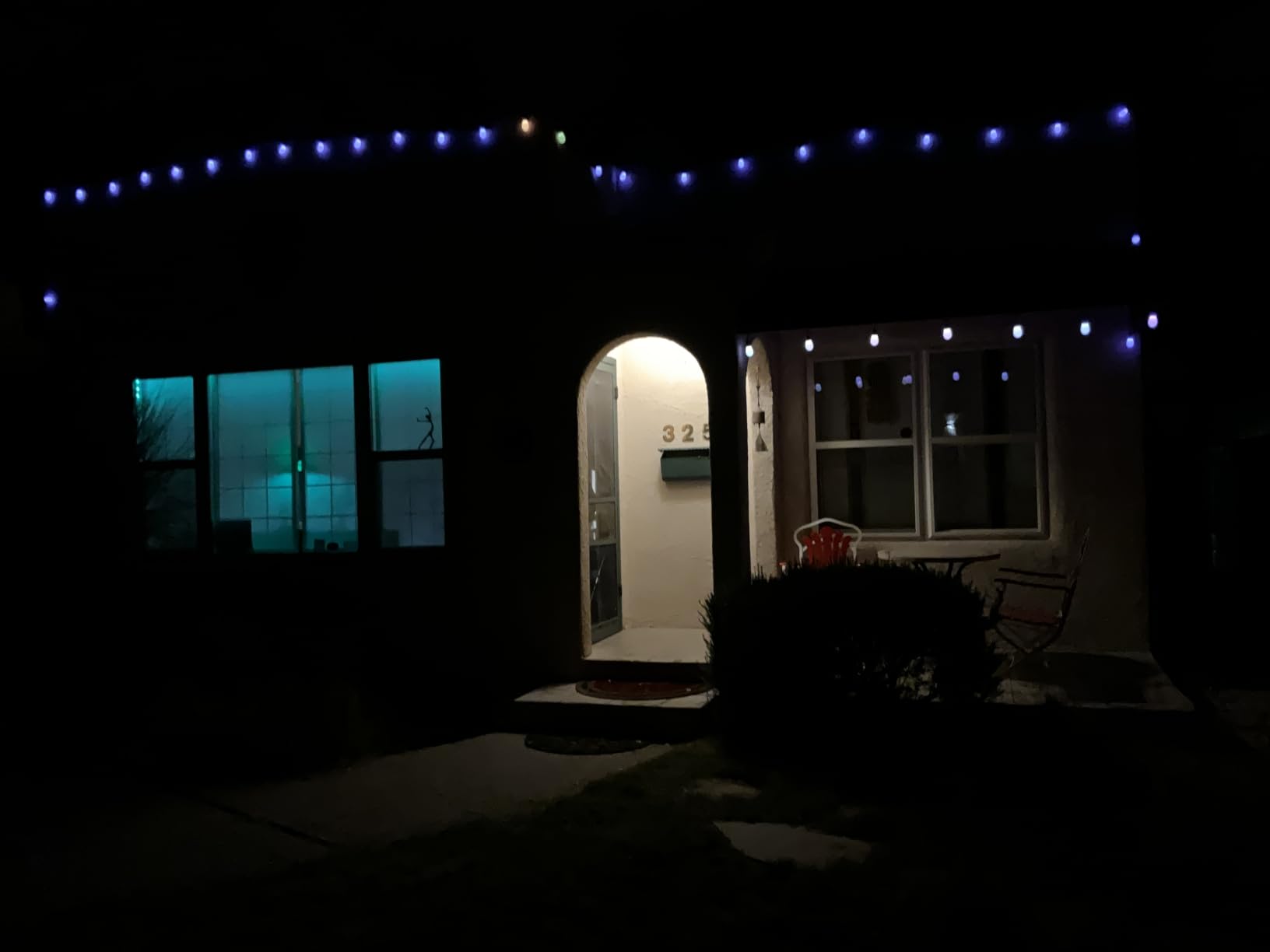 Govee S14 Bulb Outdoor String Lights 2, 96ft Smart RGBIC Warm White Patio Lights with 30 LED Bulbs, 111 Scene Modes for Outdoor Decor, Works with Alexa, Google, Matter, APP Control, IP66 Waterproof - Customer Photo 1