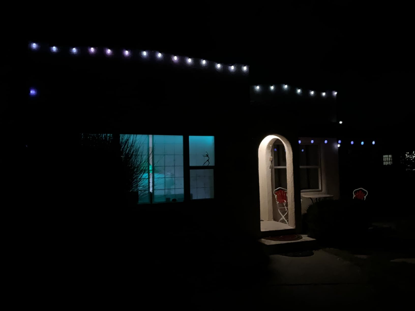 Govee S14 Bulb Outdoor String Lights 2, 96ft Smart RGBIC Warm White Patio Lights with 30 LED Bulbs, 111 Scene Modes for Outdoor Decor, Works with Alexa, Google, Matter, APP Control, IP66 Waterproof - Customer Photo 2