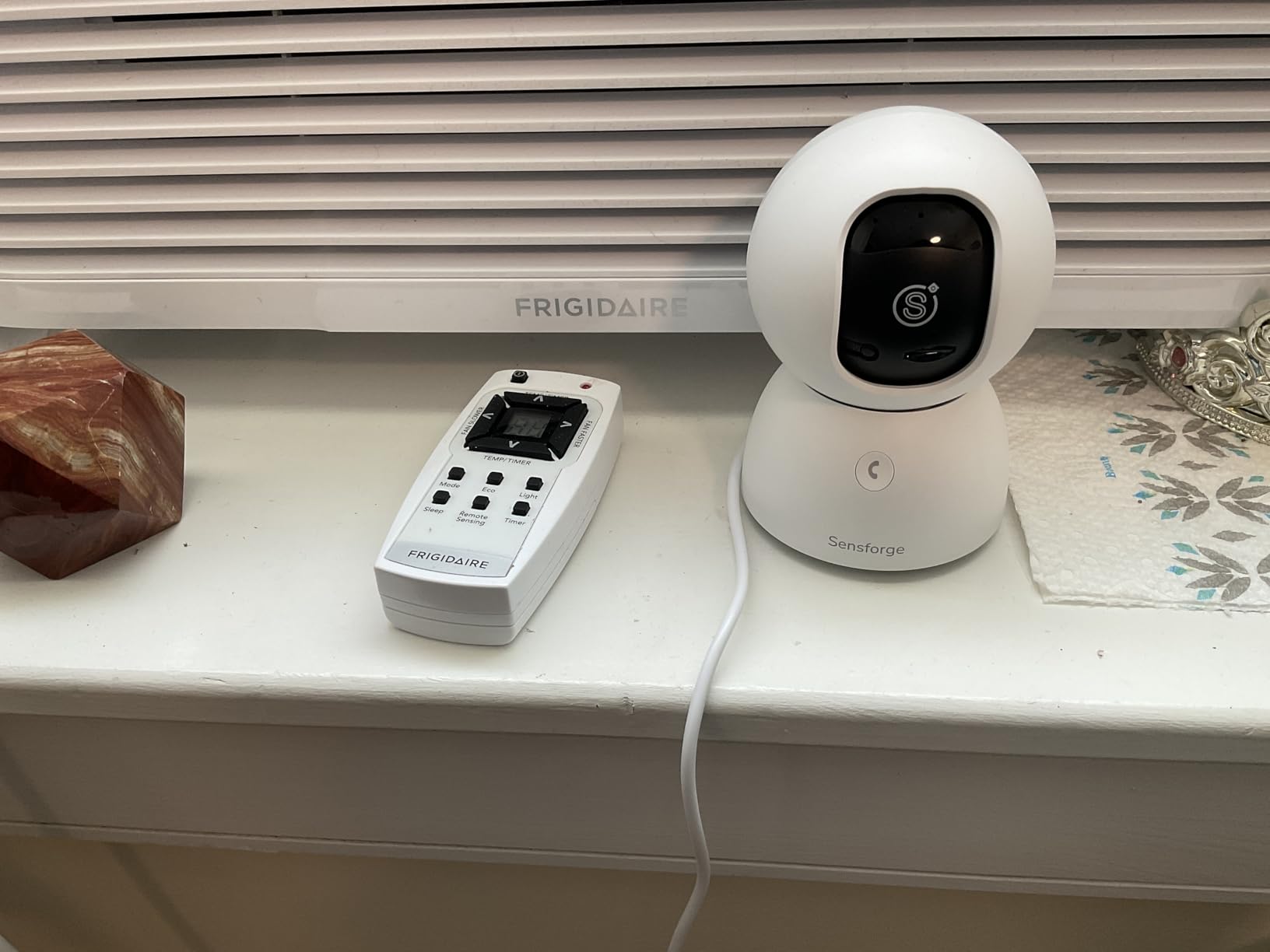 Sensforge 2.5K Indoor Pan-Tilt Dome Security Camera, AI Human & Pet Detection, 360° Coverage, Two-Way Audio, Dual-Band Wi-Fi (2.4G/5G), 64GB SD Card Included, No Monthly Fees Customer Review Sensforge 2.5K Indoor Pan-Tilt Dome Security Camera, AI Human & Pet Detection, 360° Coverage, Two-Way Audio, Dual-Band Wi-Fi (2.4G/5G), 64GB SD Card Included, No Monthly Fees - Customer Photo 1