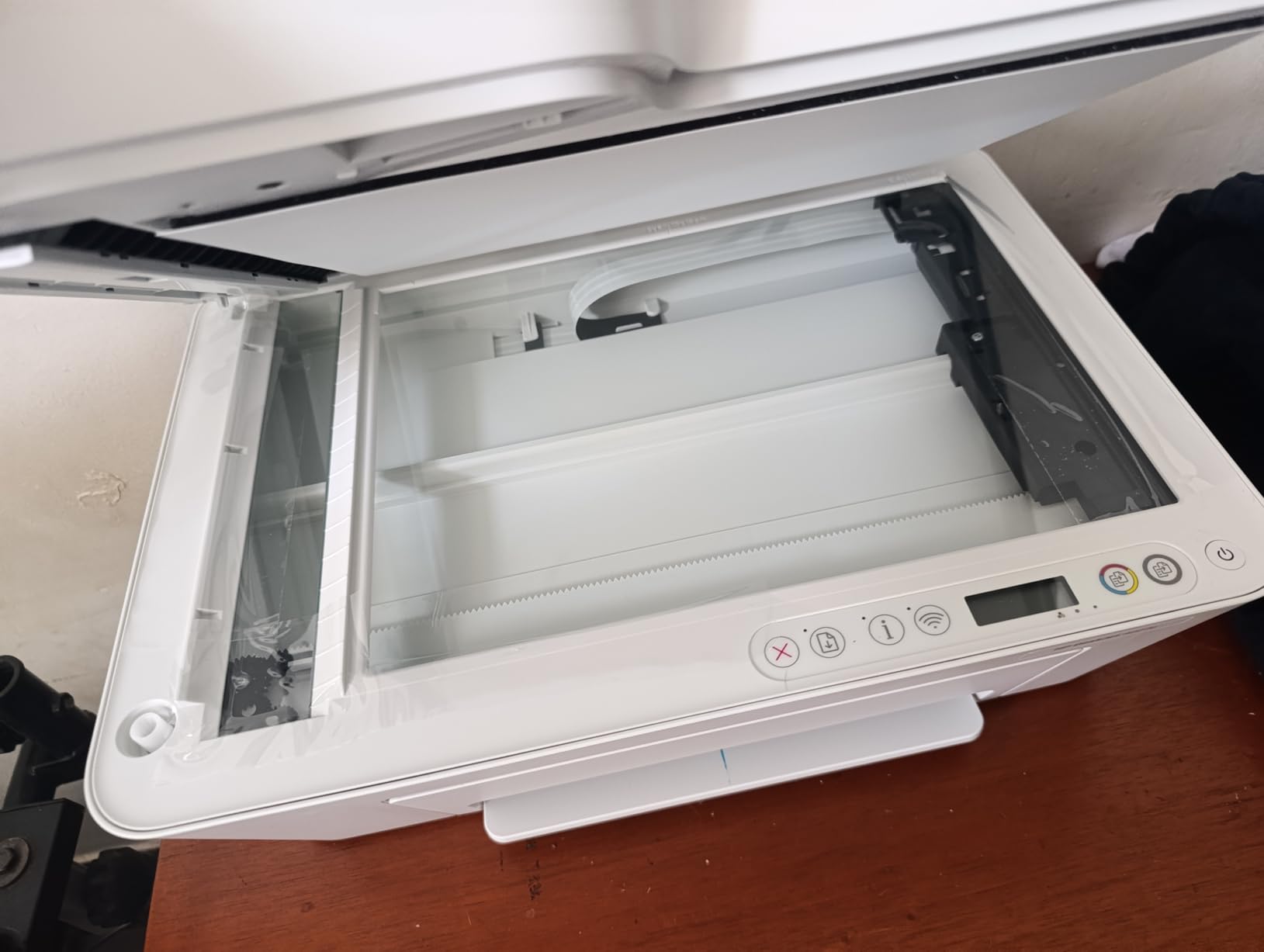 HP DeskJet 4227e Wireless All-in-One Color Inkjet Printer, Scanner, Copier, Best-for-Home, 3 Month Instant Ink Trial Included, AI-Enabled (6W7F0A) - Customer Photo 2