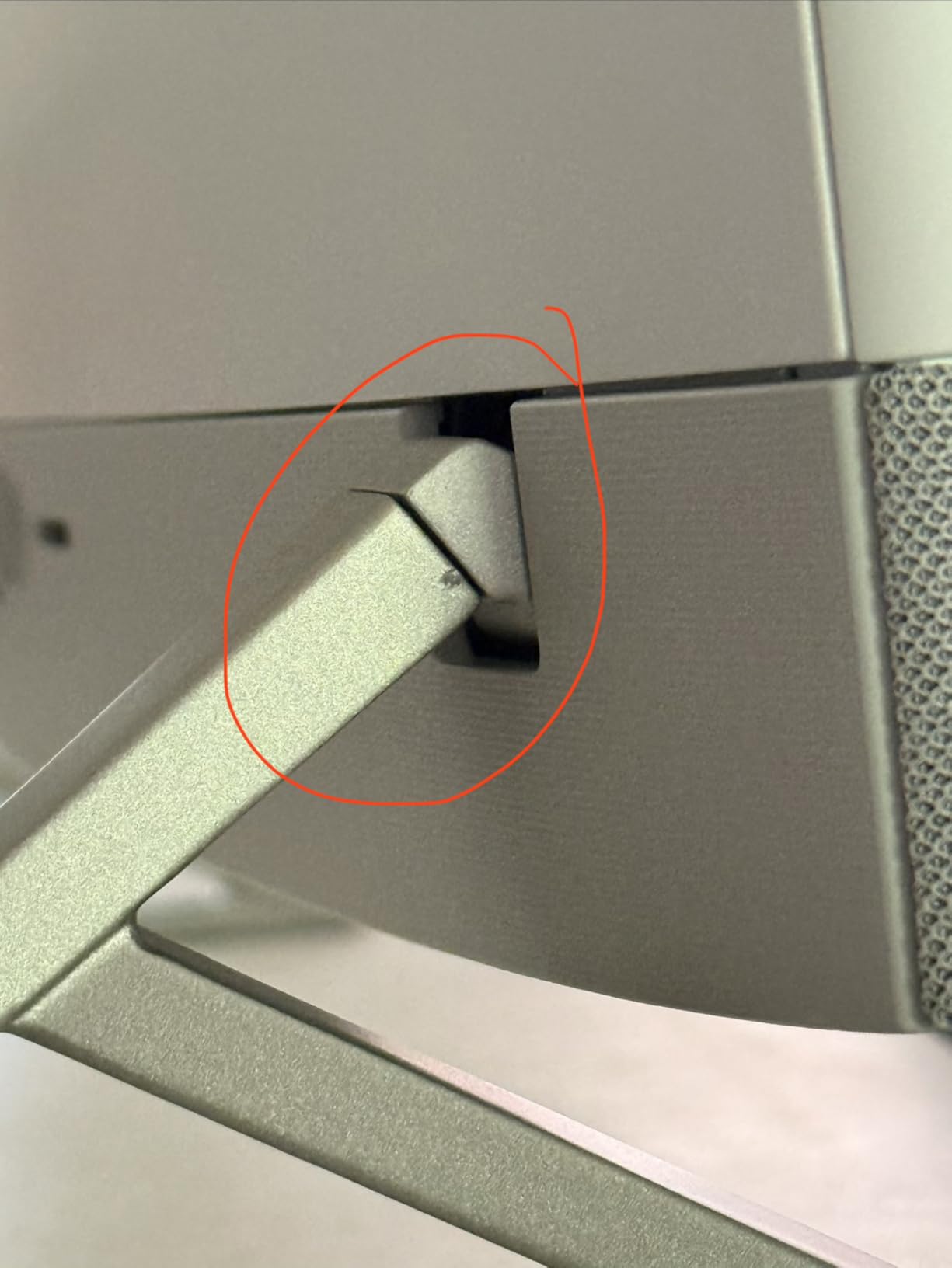 Dell 27 All-in-One Desktop ec27250-27-inch FHD Touch Display, Intel Core 7 Processor 150U, NVIDIA GeForce MX570A 2GB GDDR6 Graphics, 32GB DDR5 RAM, 1TB SSD, Windows 11 Pro, Onsite Service - White Customer Review Dell 27 All-in-One Desktop ec27250-27-inch FHD Touch Display, Intel Core 7 Processor 150U, NVIDIA GeForce MX570A 2GB GDDR6 Graphics, 32GB DDR5 RAM, 1TB SSD, Windows 11 Pro, Onsite Service - White - Customer Photo 2