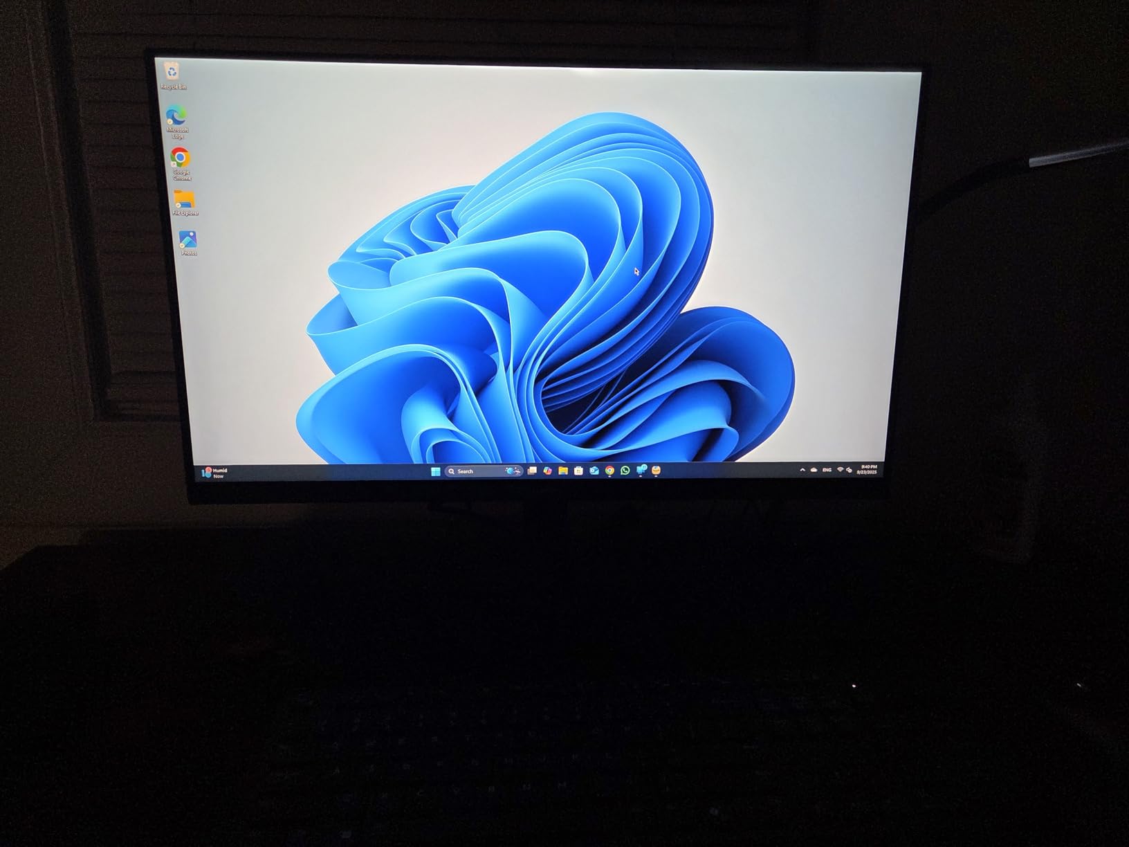 Dell Slim Desktop ECS1250 - Intel Core Ultra 5-225 Processor, Intel UHD Graphics, 16GB DDR5 5600MT/s Memory, 512GB M.2 SSD, 3.0 SD Card Reader, Wired Keyboard and Mouse, Basic Onsite Service - Customer Photo 1