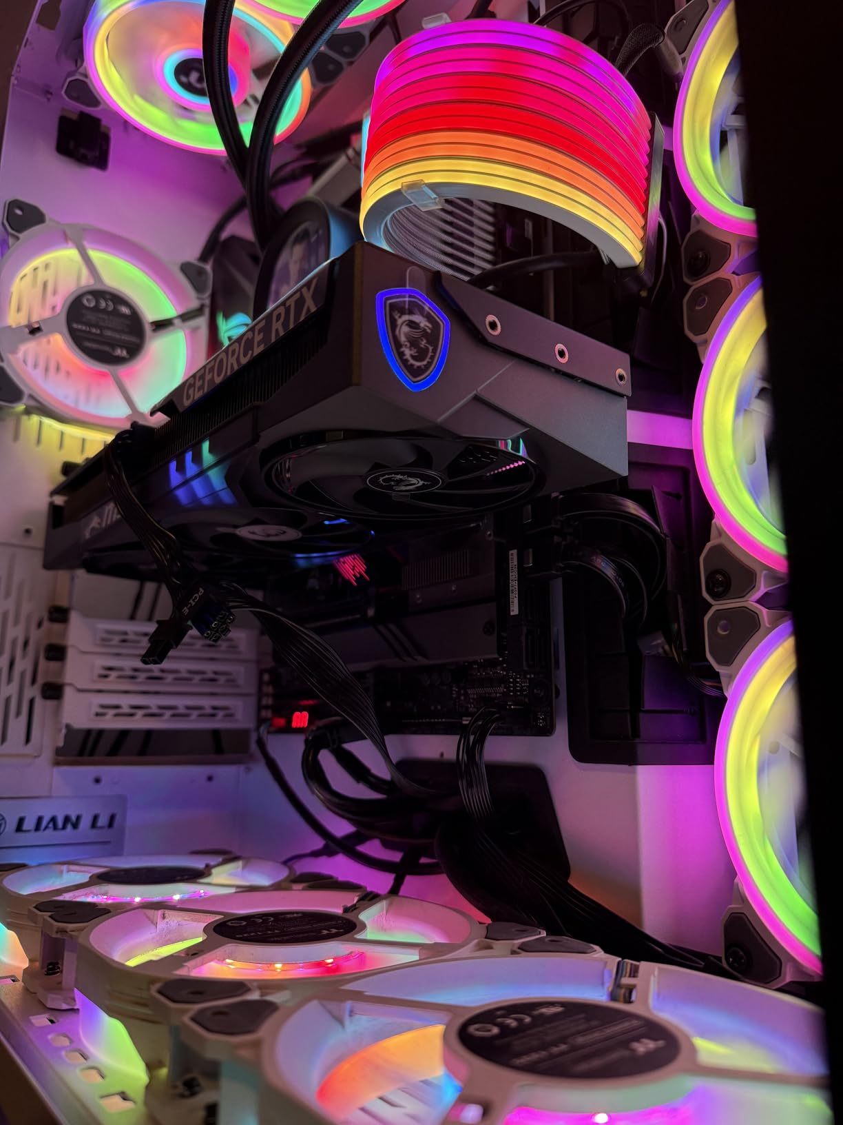 MSI Gaming RTX 5060 8G Gaming Trio OC Graphics Card (8GB GDDR7,128-bit, Extreme Performance: 2640 MHz, DisplayPort x3 2.1a, HDMI 2.1b, NVIDIA Blackwell Architecture) - Customer Photo 1