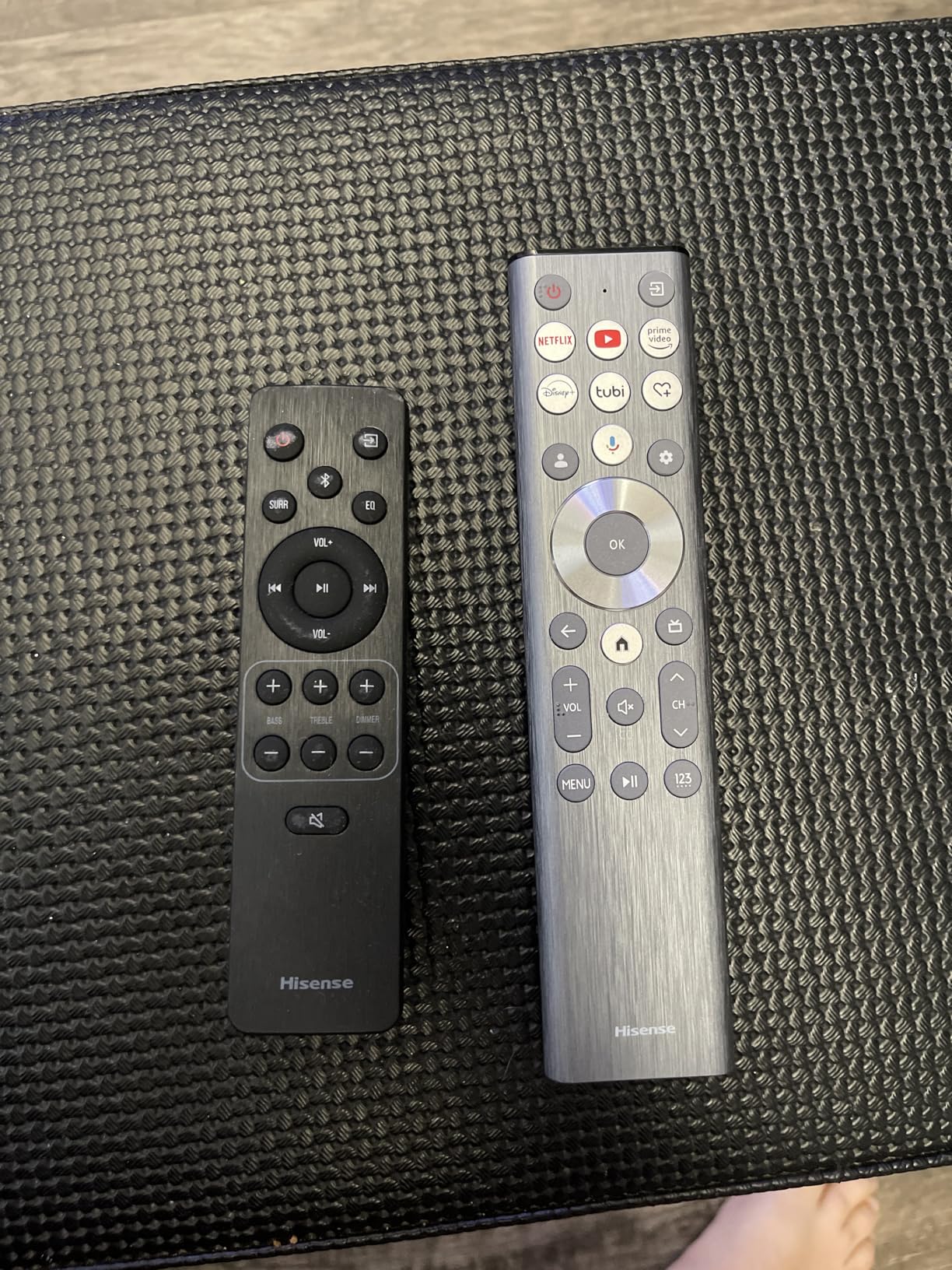 Hisense AX3100Q 3.1Ch Sound Bar with Wireless Subwoofer, Dolby Atmos, DTS:X, Bluetooth 5.3, Roku TV Ready, HDMI/AUX/ARC/Optical/USB, EzPlay, 7 EQ Modes - Customer Photo 4