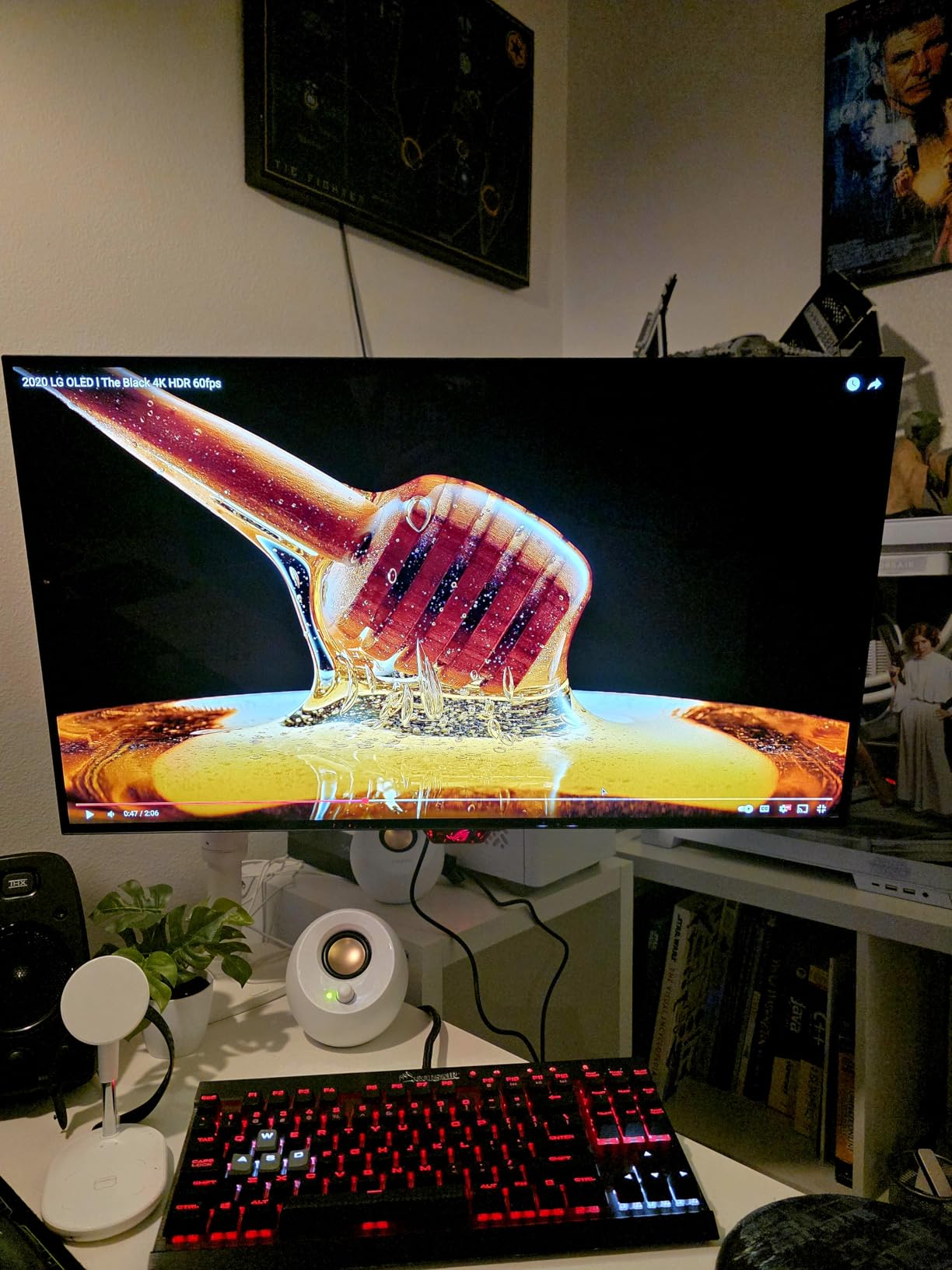 ASUS ROG Strix 32 ASUS ROG Strix 32