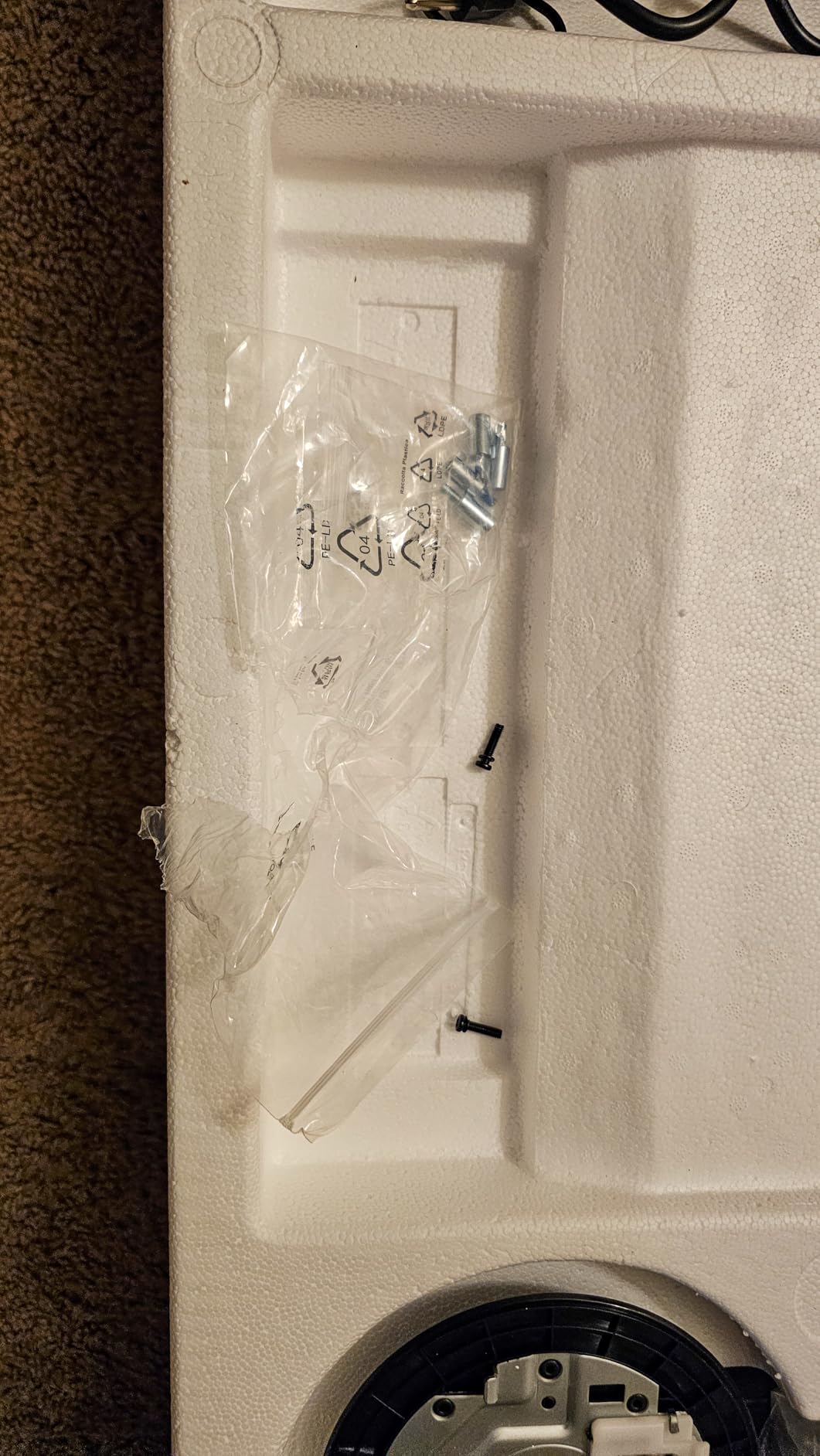 KTC 27 Inch Dual Mode Mini LED Monitor - 4K UHD at 160Hz & 1080P FHD 320Hz Gaming Monitor, 65W Type-C Port, HDR1400 Fast IPS Panel, Adaptive-Sync, HDMI 2.1 & DP 1.4, Height Adjustment, VESA Wall Mount - Customer Photo 2