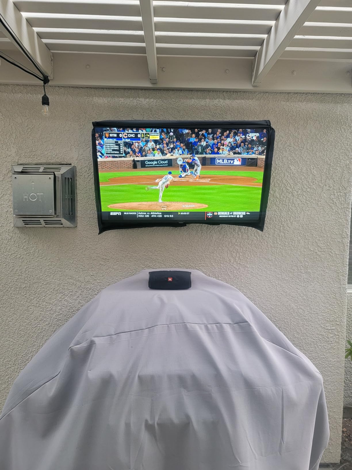 INSIGNIA 40 INSIGNIA 40