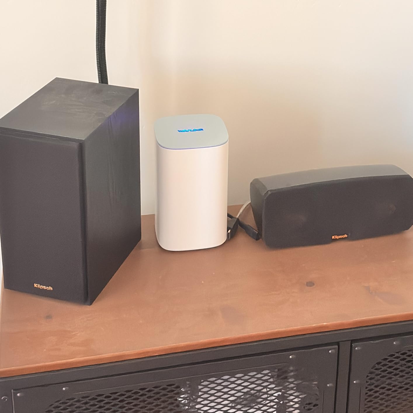 WAVLINK AX3000 WiFi 6 Mesh System 2 Pack - Covers up to 5000 Sq.Ft., Speeds up to 3.0 Gbps, Replaces Wireless Router and WiFi Extender Signal Booster, Easy Setup, Smart App Control - Customer Photo 1