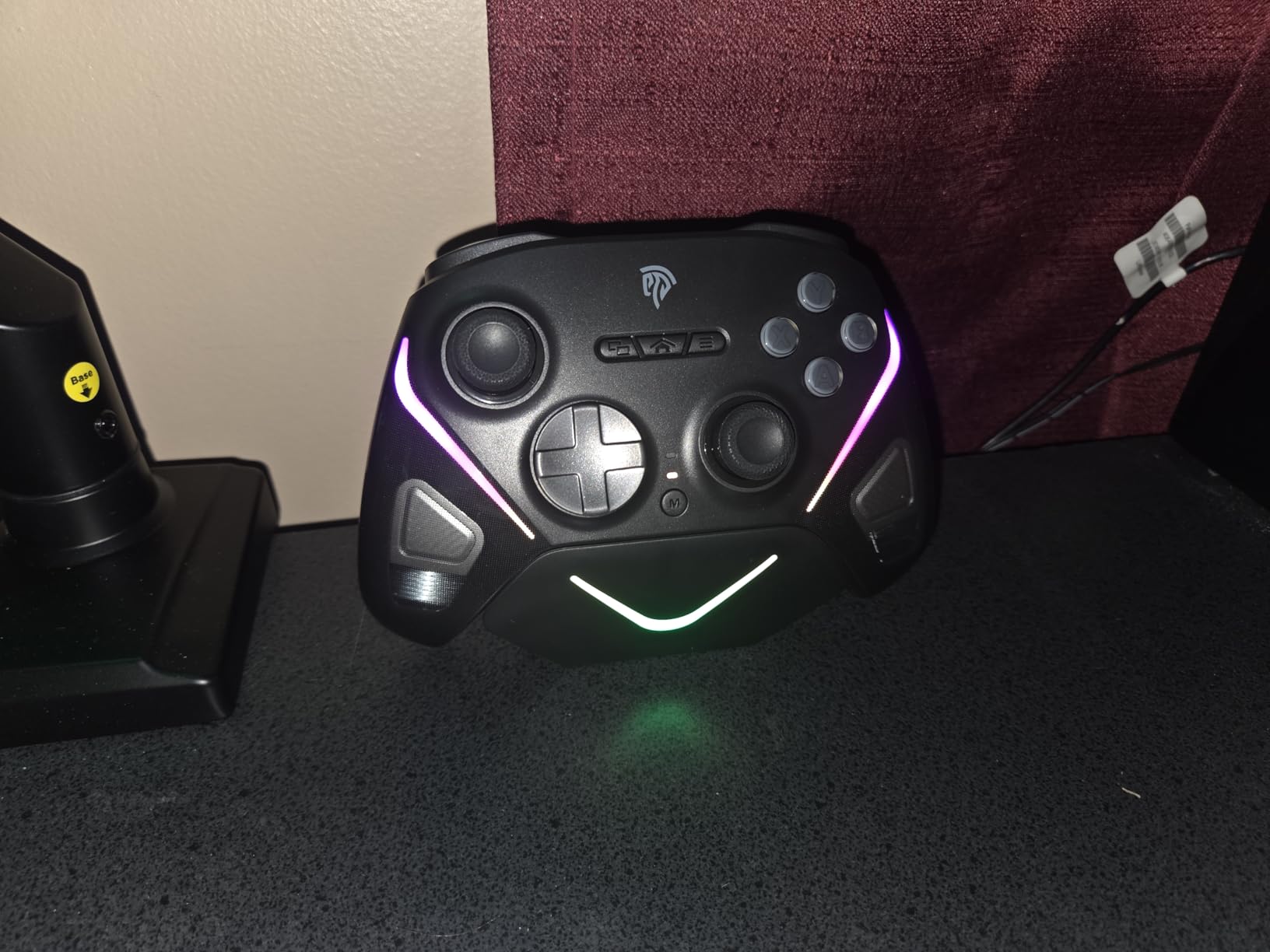 EasySMX D10 Wireless Game Controller - TMR Anti-Drift Joysticks, Dual-Mode Triggers, 1000Hz Polling, Mechanical Buttons, RGB - Bluetooth Gamepad for PC/Switch/Switch2/iOS/Android with Charging Dock customer photo 2