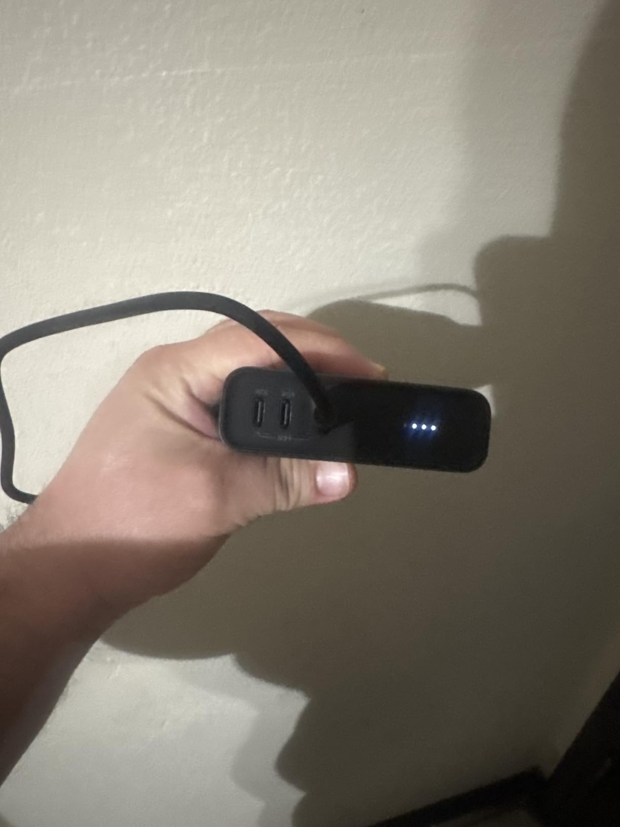 Mophie Powerstation Ultra 25,000mAh Laptop Power Bank (Gen 3) – 140W USB-C PD Fast Charging, Portable Charger for iPhone, iPad, MacBook Pro, Steam Deck, Nintendo Switch – Includes USB-C Cable - Customer Photo 2