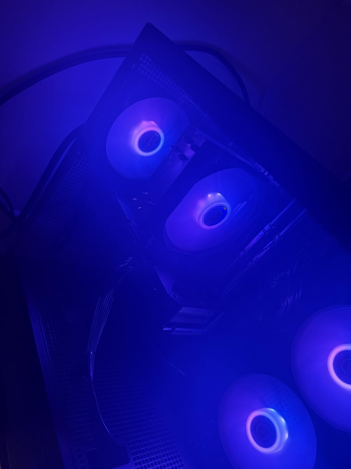 Skytech Gaming Azure 3 Gaming PC, AMD Ryzen 7 5700 3.7GHz, NVIDIA RTX 5060, 1TB NVMe SSD, 32GB DDR4 RAM 3200, 650W Gold PSU, Wi-Fi, Win 11, Desktop Customer Review Skytech Gaming Azure 3 Gaming PC, AMD Ryzen 7 5700 3.7GHz, NVIDIA RTX 5060, 1TB NVMe SSD, 32GB DDR4 RAM 3200, 650W Gold PSU, Wi-Fi, Win 11, Desktop - Customer Photo 2