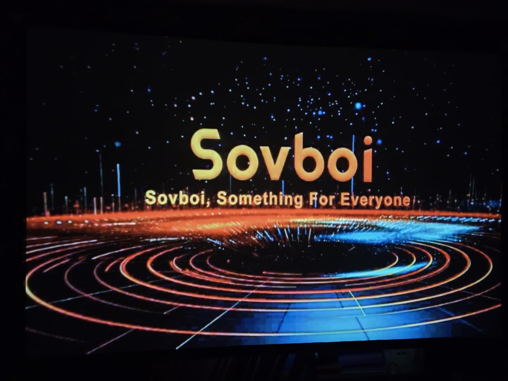 Projector Compatible with Google TV|1800 ANSI|Auto Lens Cap&4D Keystone|Auto Focus|Voice Control Portable Outdoor Projector 4K with WiFi and Bluetooth, Sovboi Smart Proyector for Netflix Home Theater Customer Review Projector Compatible with Google TV|1800 ANSI|Auto Lens Cap&4D Keystone|Auto Focus|Voice Control Portable Outdoor Projector 4K with WiFi and Bluetooth, Sovboi Smart Proyector for Netflix Home Theater - Customer Photo 2