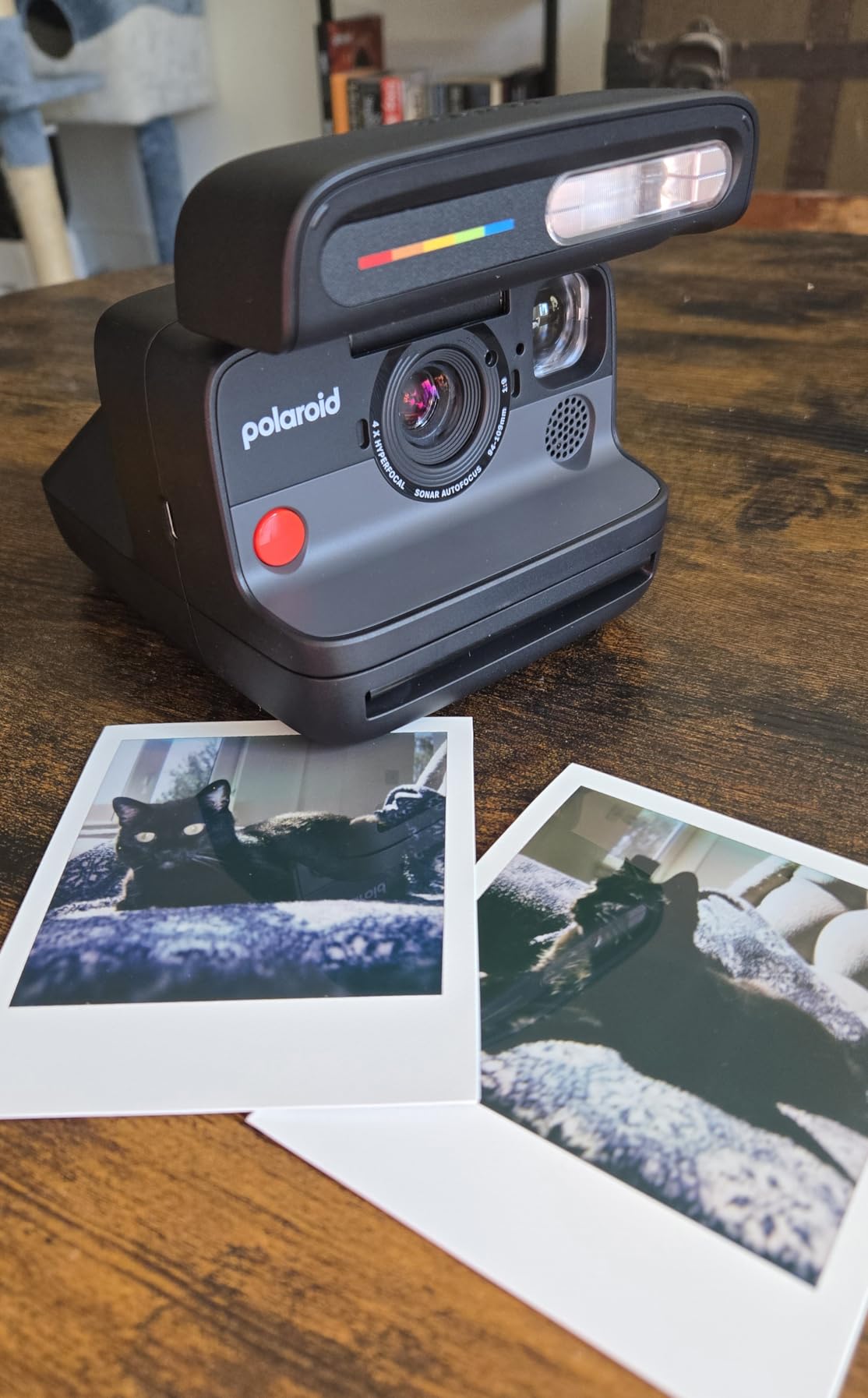 Polaroid Flip Instant Camera + Color Film Bundle (16 Photos Included) - Black (6565) Customer Review Polaroid Flip Instant Camera + Color Film Bundle (16 Photos Included) - Black (6565) - Customer Photo 1