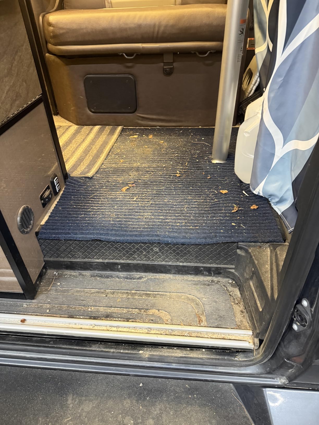 Pet Hair Handheld Vacuum Cordless: 20000PA High Power Car Vacuum with Motorized Brush and LED Light, Rechargeable Hand Held Vacuum Cleaner with Reusable Filter for Car, Home, Office & Pet, Blue - Customer Photo 1