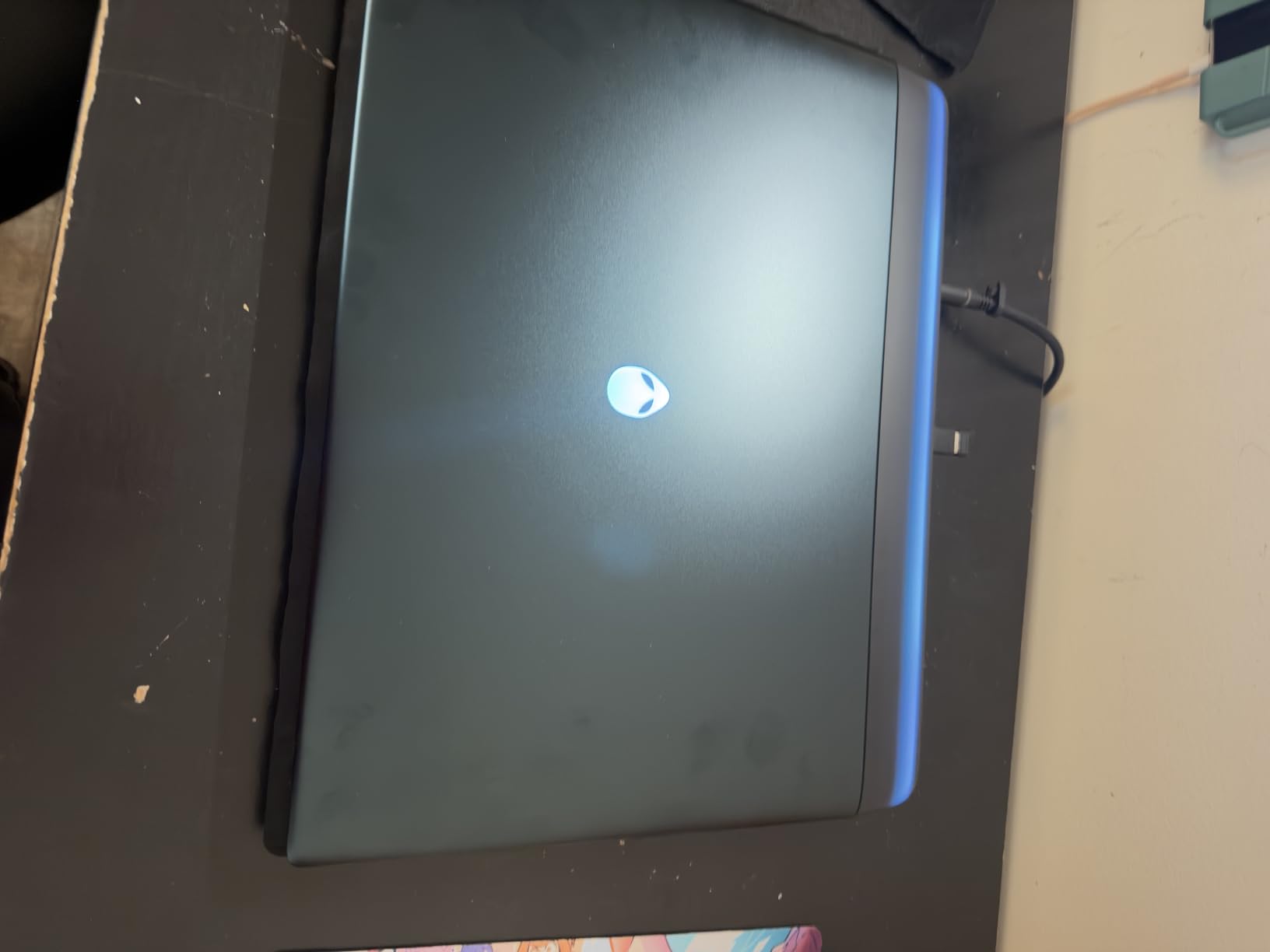 Alienware 16 Aurora Laptop AC16250-16-inch 16:10 WQXGA Display, Intel Core 7-240H Series 2, 16GB DDR5 RAM, 1TB SSD, NVIDIA GeForce RTX 5060 8GB GDDR7, Windows 11 Home, Onsite Service - Blue - Customer Photo 1