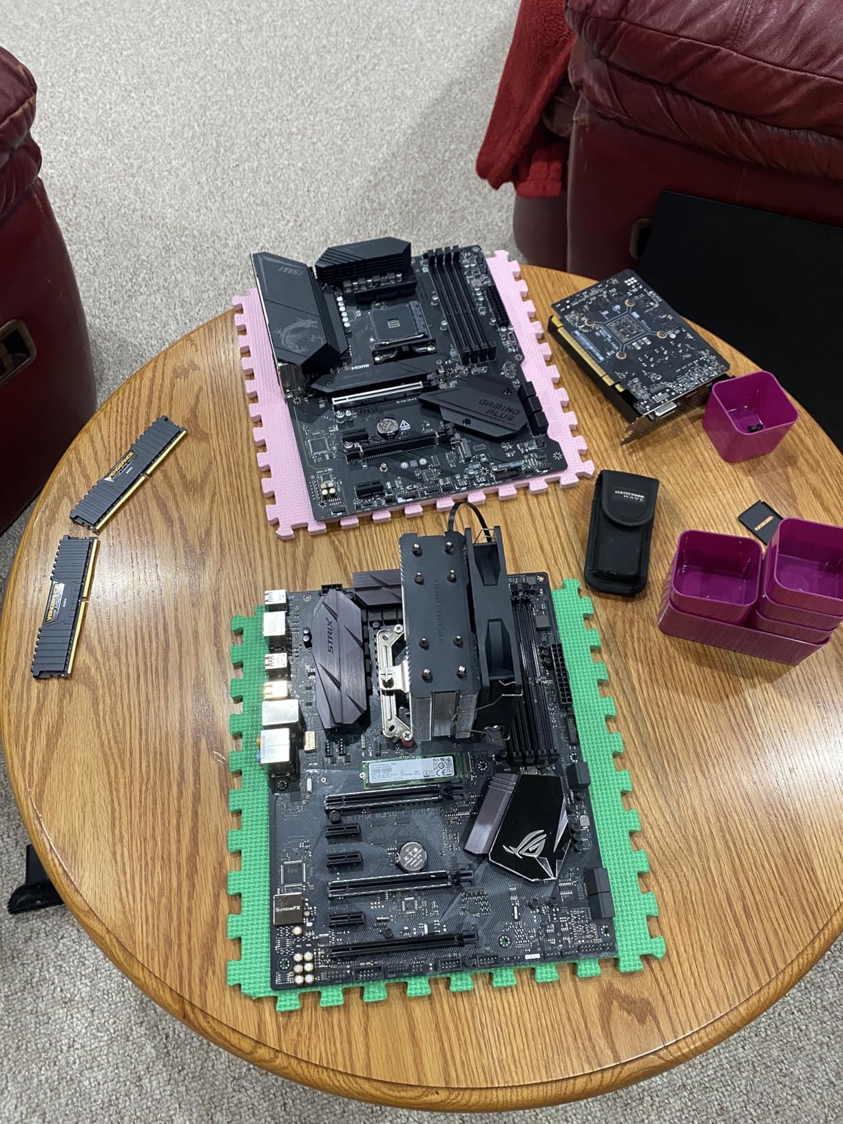 MSI MPG B550 Gaming Plus V1 Gaming Motherboard (AMD Ryzen 5000, AM4, DDR4, PCIe 4.0, SATA 6Gb/s, M.2, USB 3.2 Gen 2, HDMI/DP, ATX) - Customer Photo 2