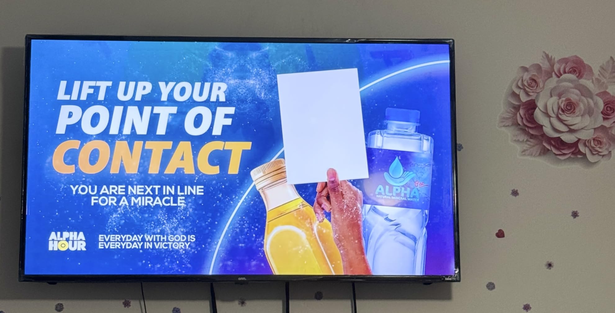 Hisense 40-Inch Class QD4 Series QLED FHD Smart Fire TV (40QD4QF, 2025 Model) - Quantum Dot Color, DTS Virtual: X, Alexa Built in, Slim Bezel Design - Customer Photo 1