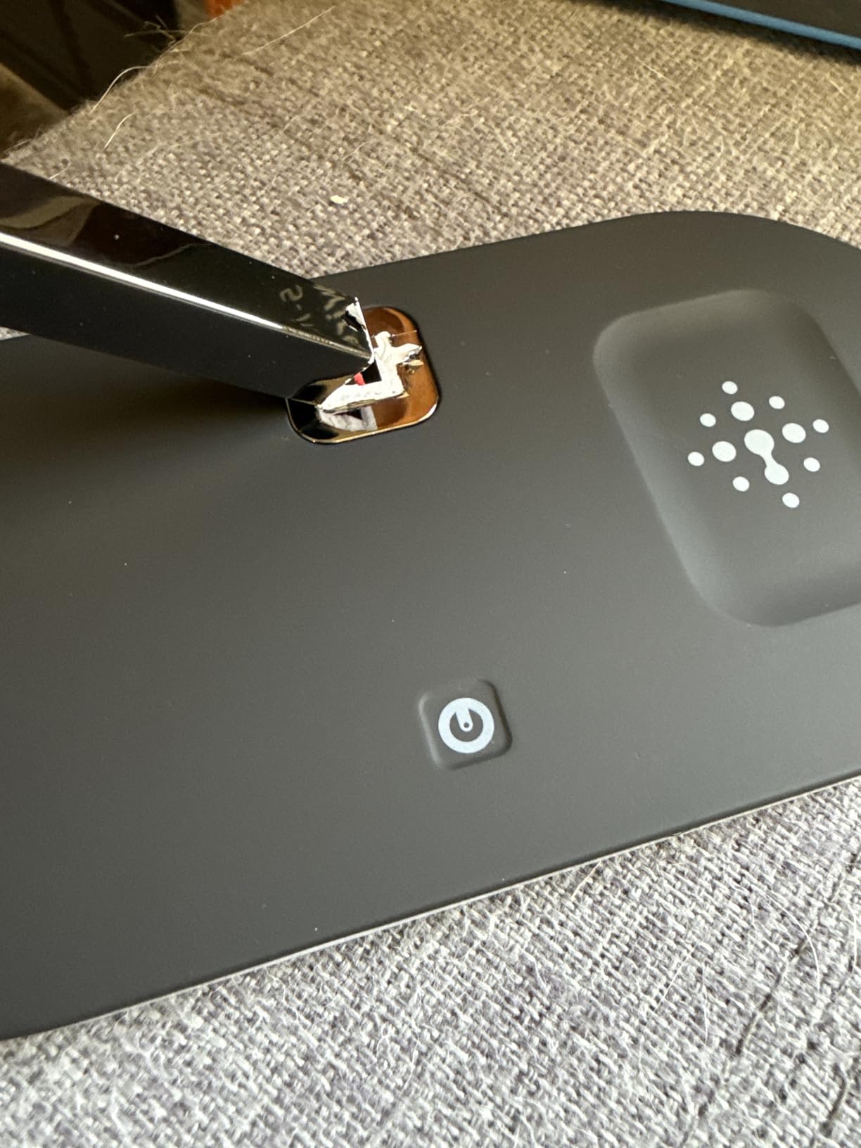 VBA 4 in 1 Wireless Charging Station for Apple MagSafe Charger,Fast Charging Magnetic Wireless Charger Stand with Night Light for iPhone 17 Air 16 15 14 13 12 Series,Apple Watch,AirPods Pro (Black) - Customer Photo 2