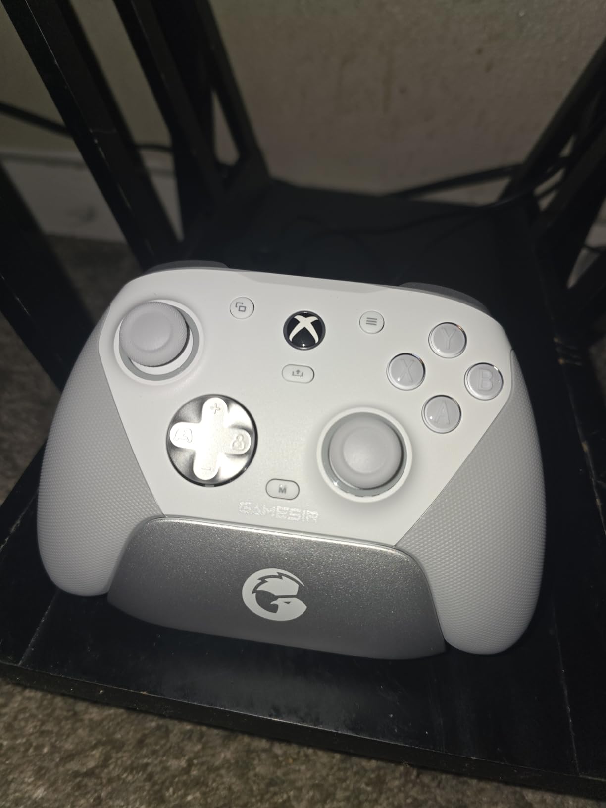 GameSir G7 Pro Wired Controller for Xbox Series X|S, Xbox One, Wireless Gamepad for PC&Android with TMR Sticks, Hall Effect Analog Triggers, 1000Hz Polling Rate, 3.5mm Audio Jack - White Customer Review GameSir G7 Pro Wired Controller for Xbox Series X|S, Xbox One, Wireless Gamepad for PC&Android with TMR Sticks, Hall Effect Analog Triggers, 1000Hz Polling Rate, 3.5mm Audio Jack - White - Customer Photo 1