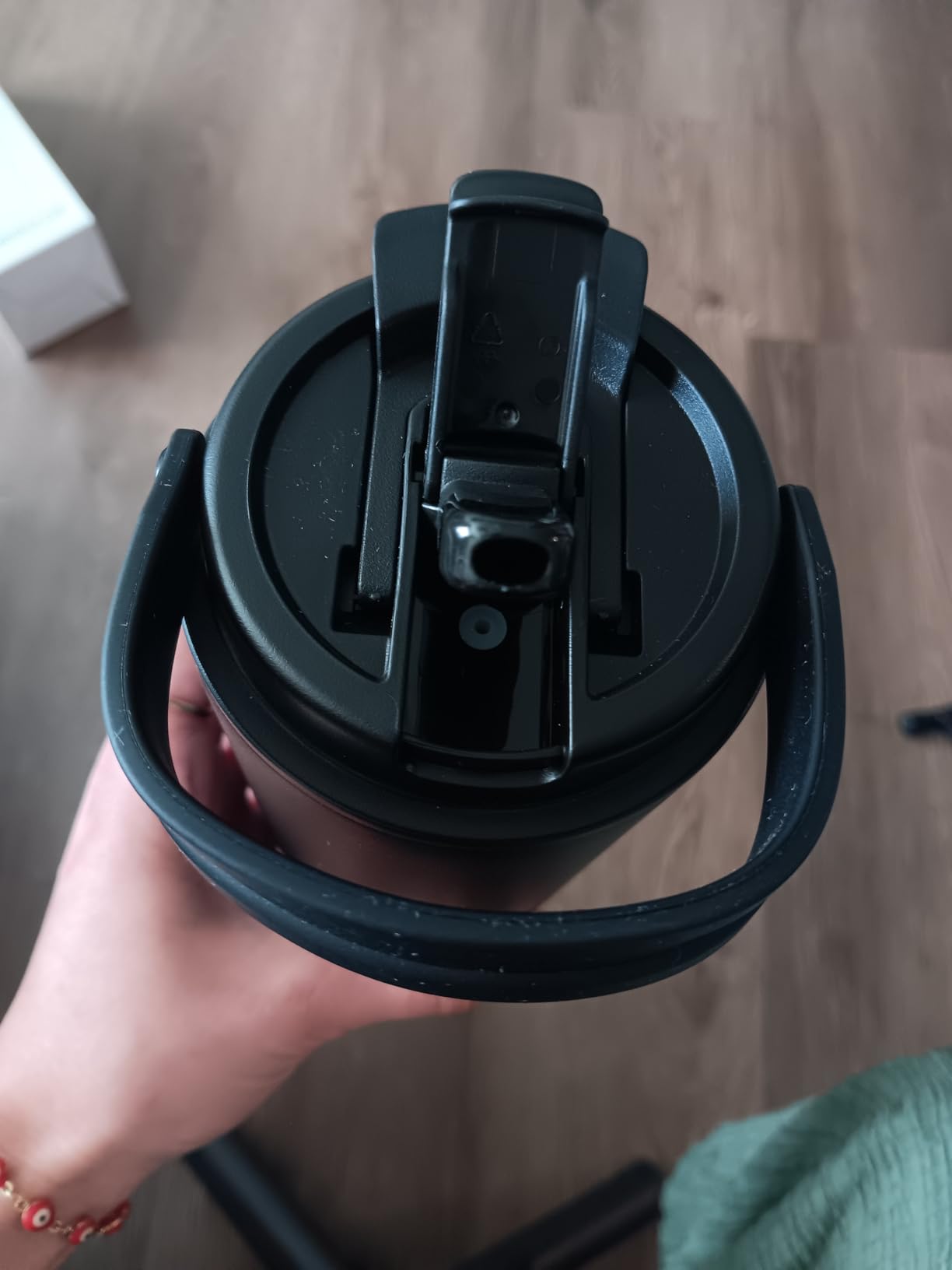 Water Bottle 24 oz-Stainless Steel Tumbler with Straw - Vacuum Insulated Water Bottle 24 oz for Home, Office or Car Reusable Cup With straw，Cold for 12 Hrs or Iced for 24 Hrs(Black) - Customer Photo 1