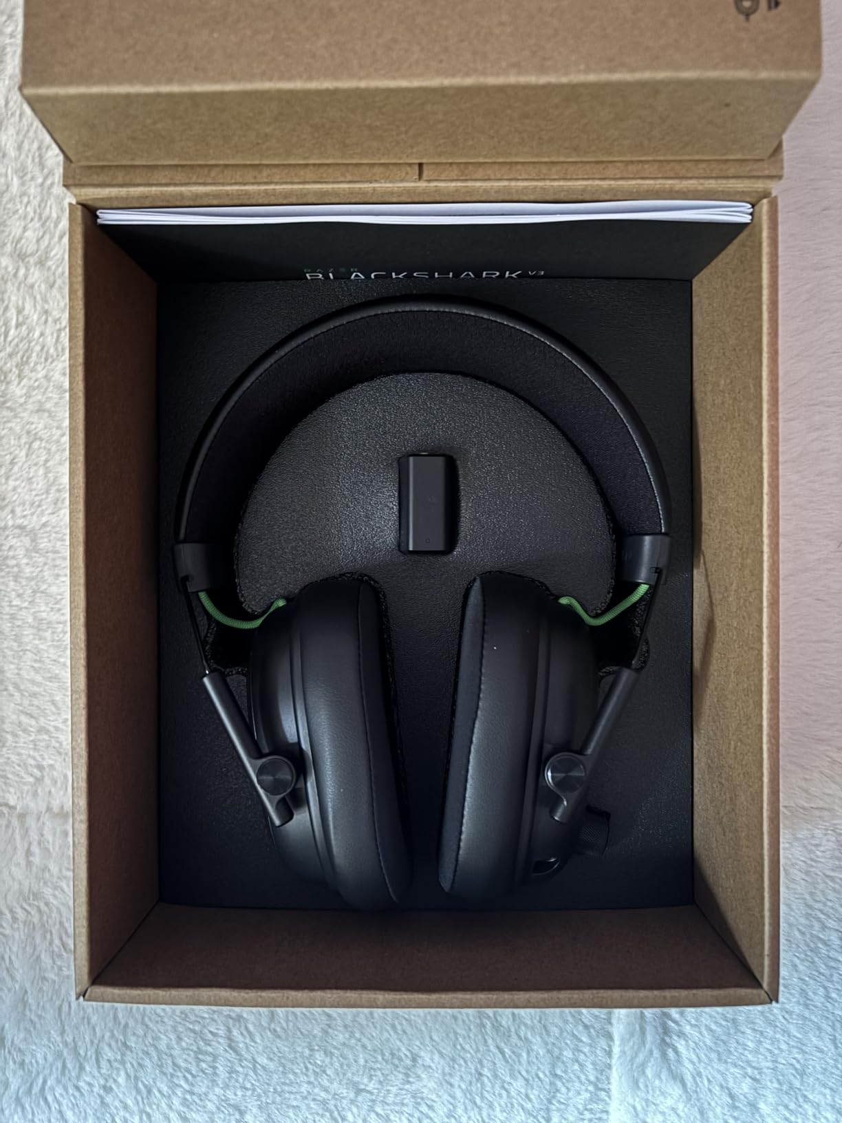 Razer BlackShark V3 Wireless Gaming Headset for Xbox: 50mm Drivers - Super Wideband Mic - 2.4 GHz, Bluetooth, USB - Works with PC, Mac, PS5, Nintendo Switch, Smartphone - Long Battery Life - Black - Customer Photo 2